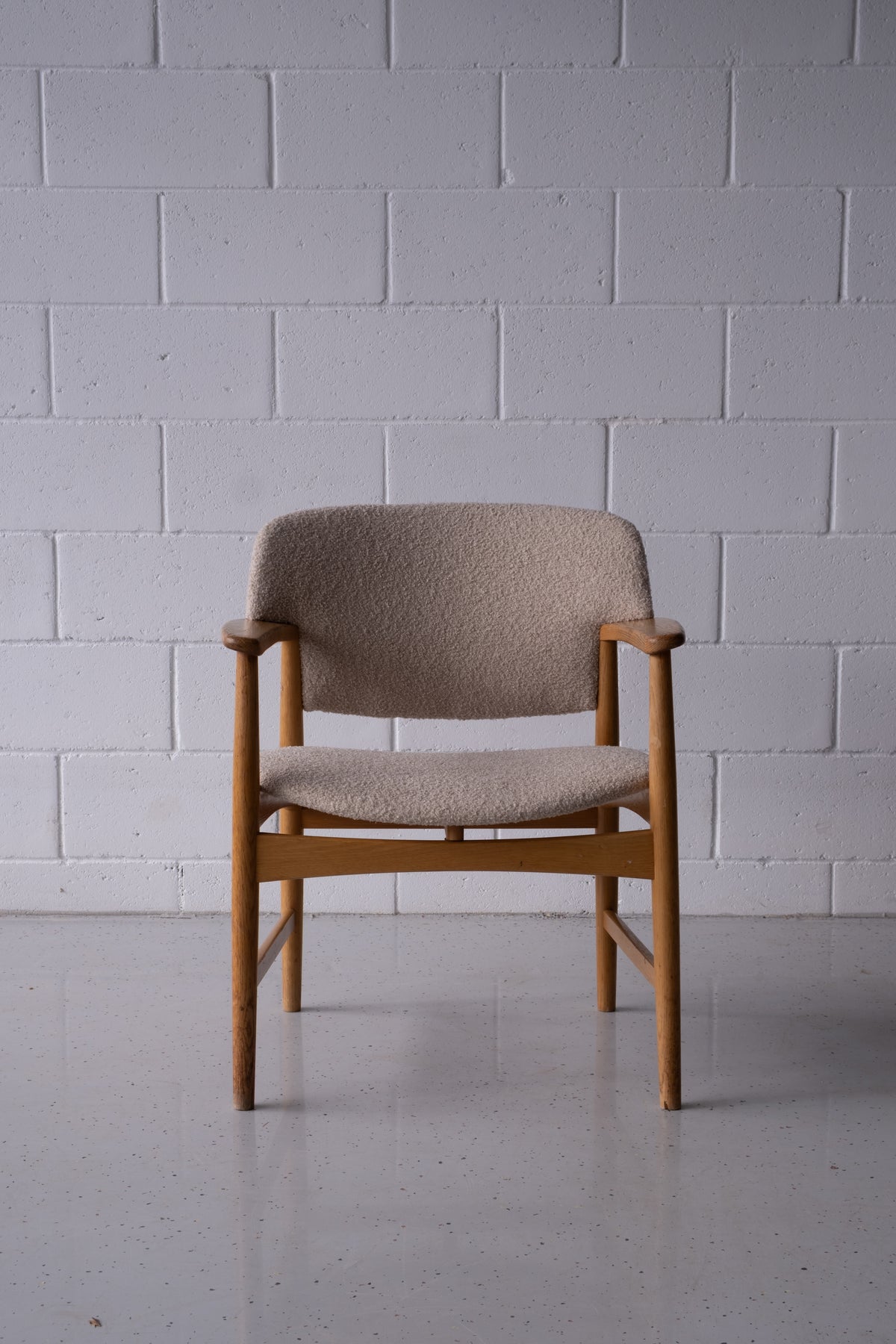 Ejner Larsen chair