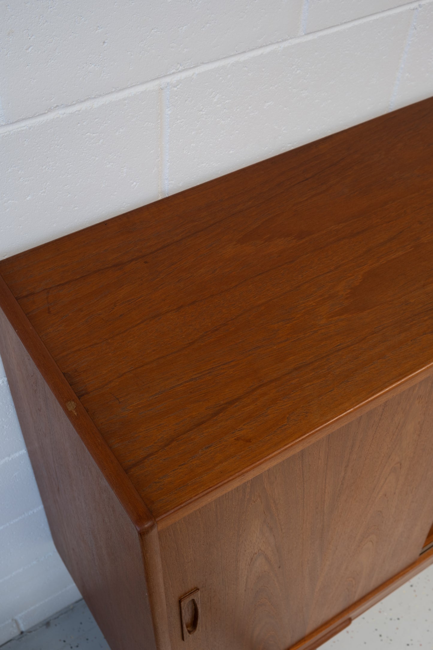 Danish high sideboard with bar