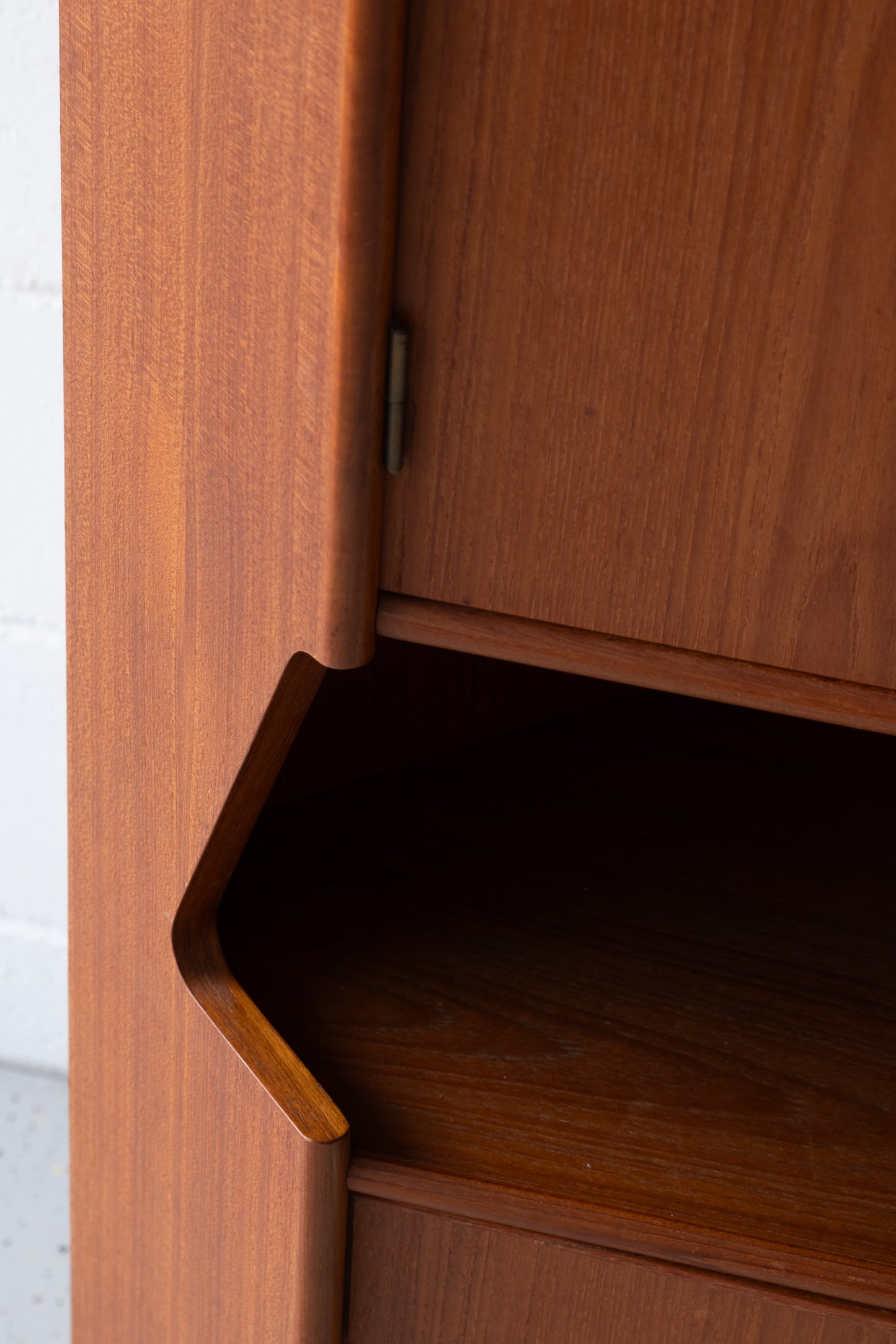 Teak corner cabinet with bar