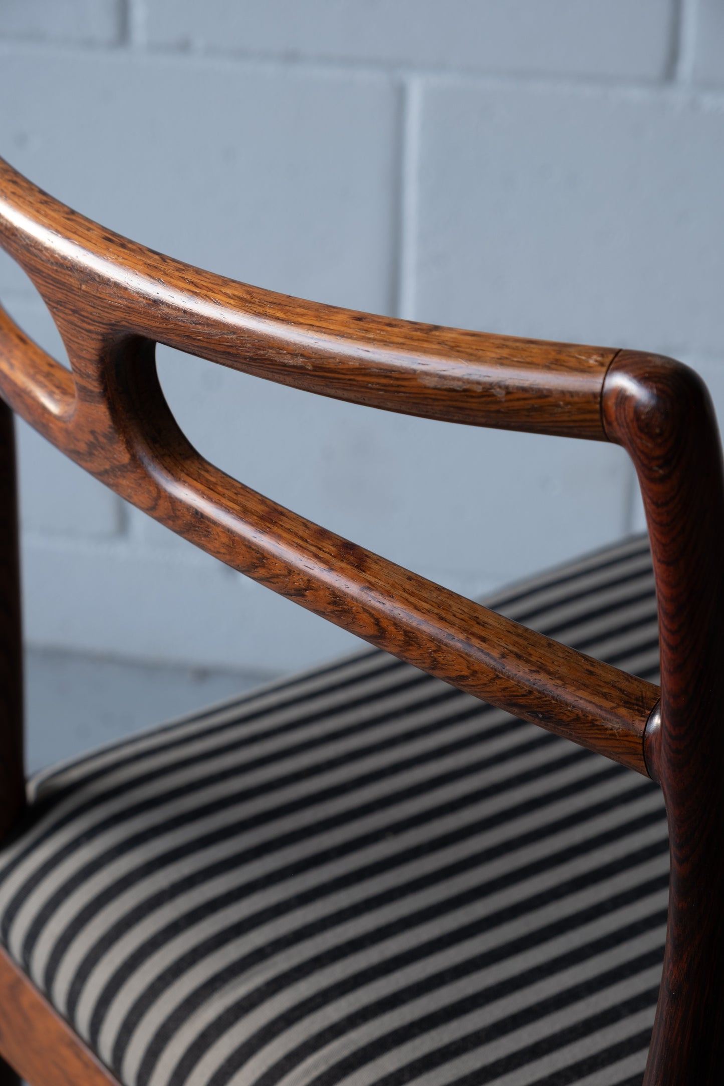 Set of 6 Rosewood Johannes Andersen Chairs