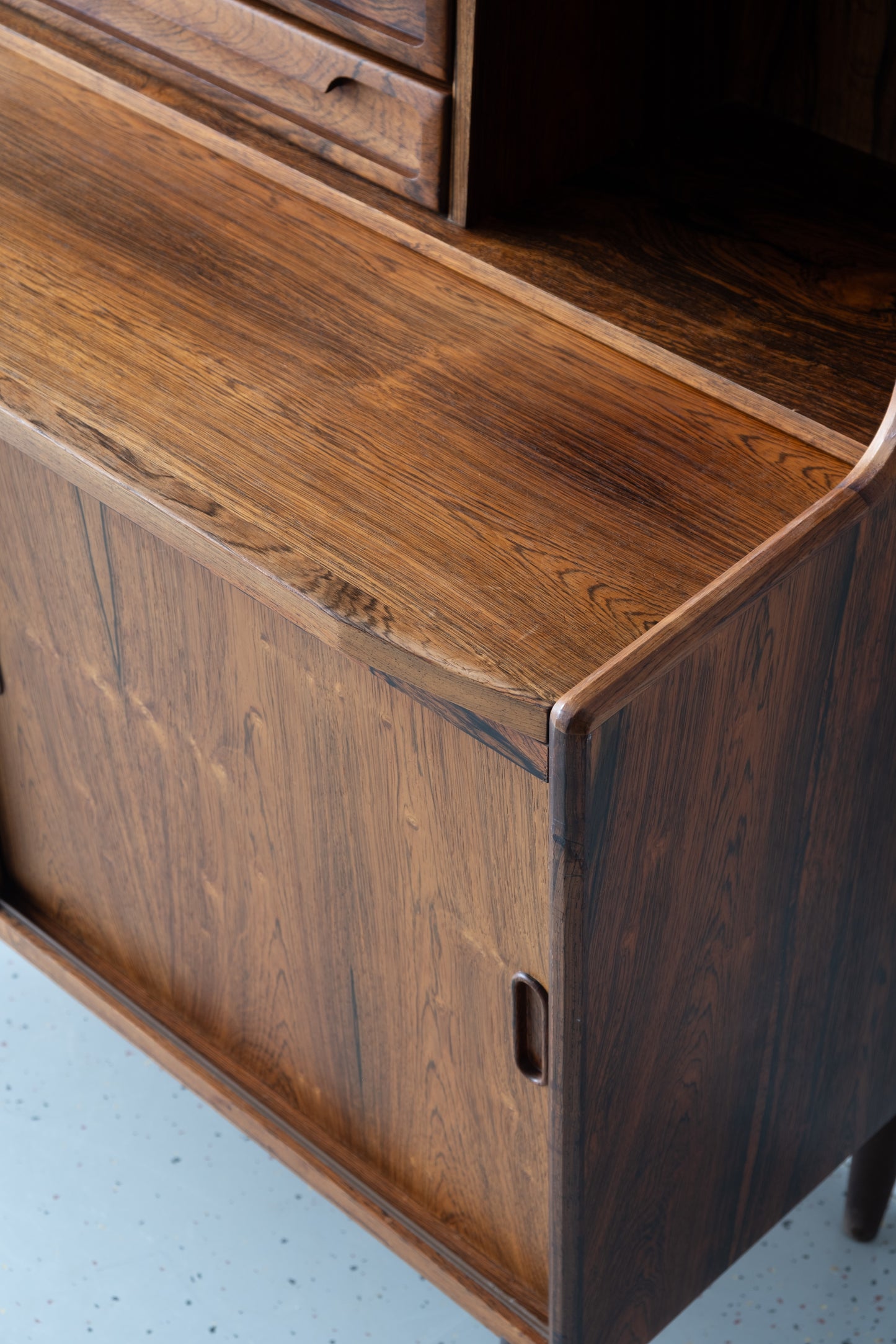 Rosewood Bookcase, BRDR. larsens mobelfabrik