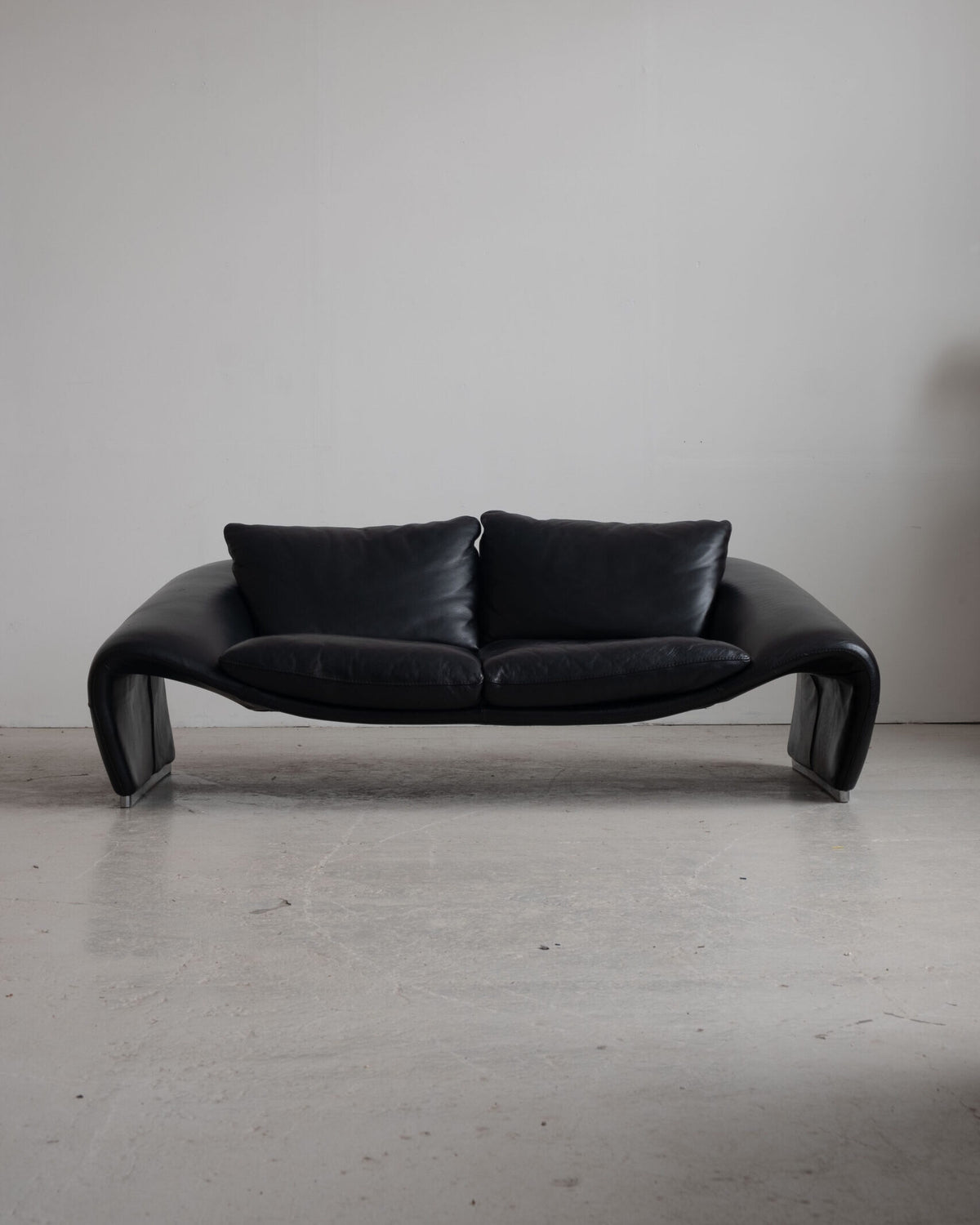 Italian Sofa "Seagull" designed by Sylvain Joly for Chateau d'Ax, 2000s