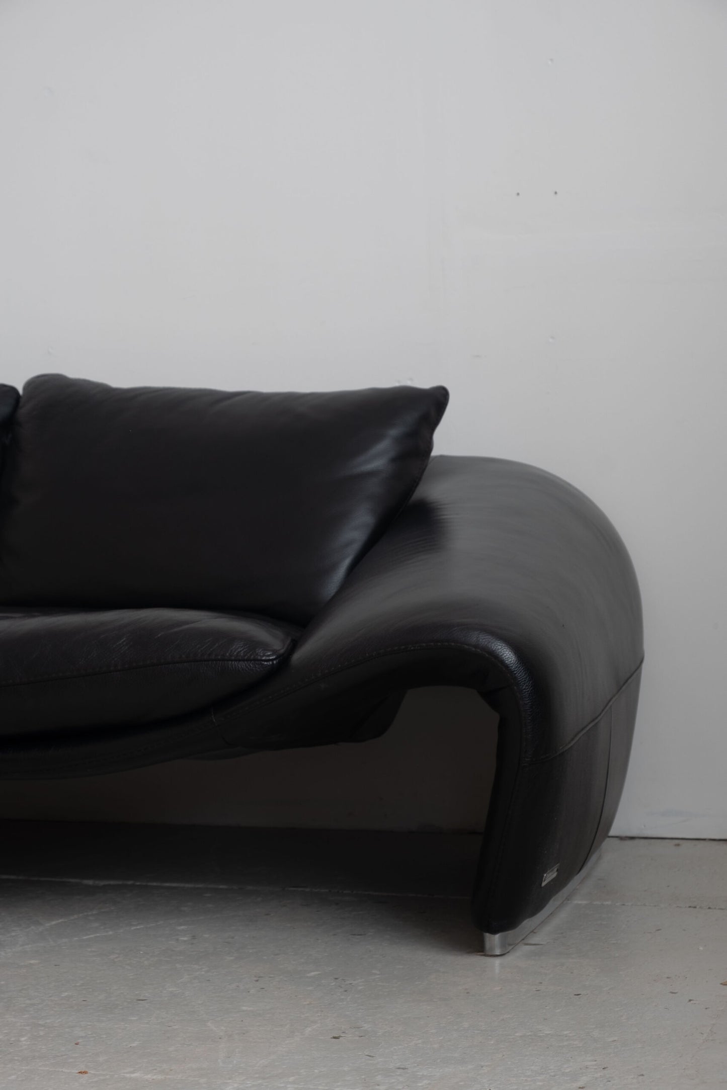 Italian Sofa "Seagull" designed by Sylvain Joly for Chateau d'Ax, 2000s