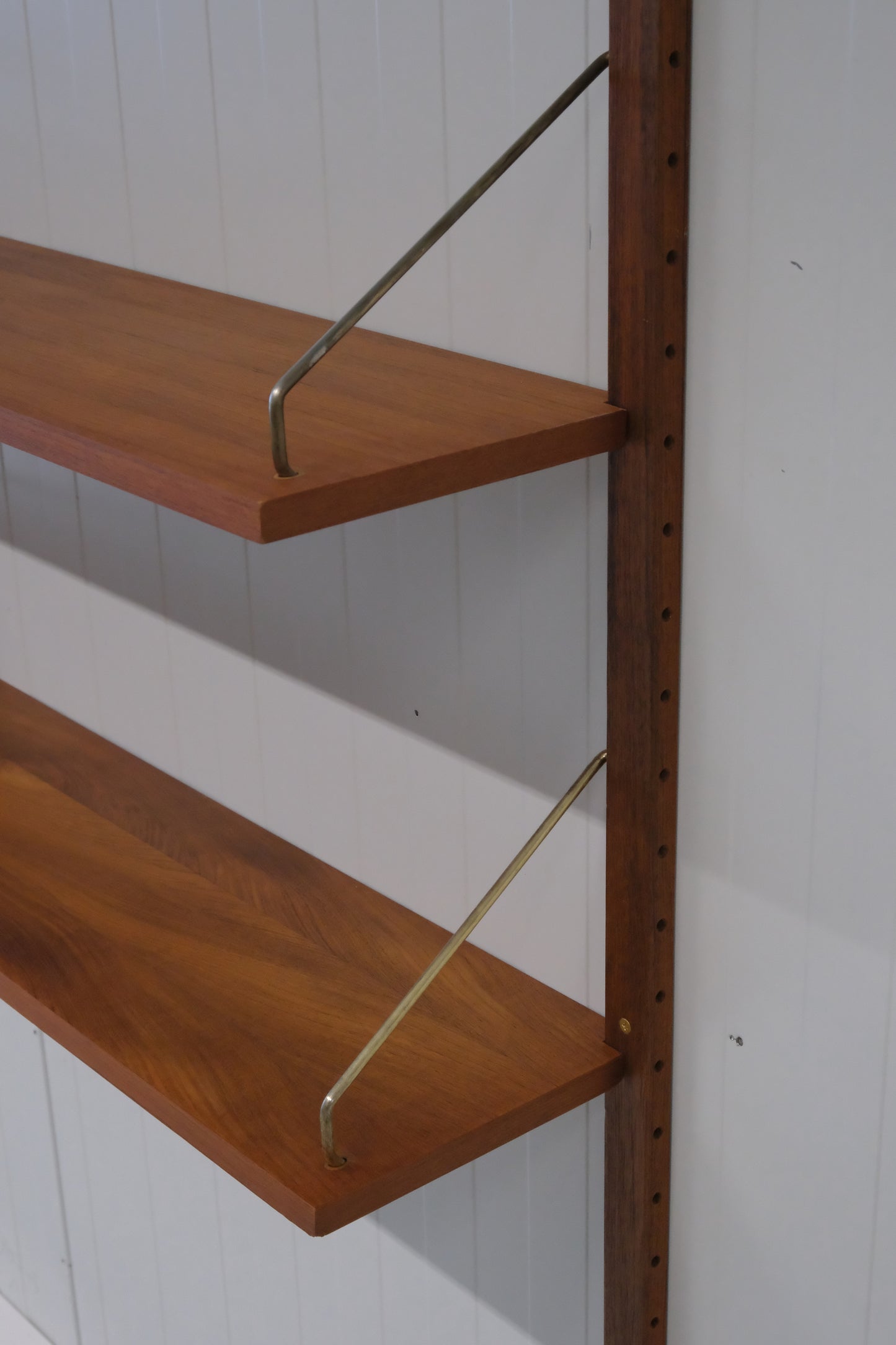 Poul Cadovius Royal Wall System