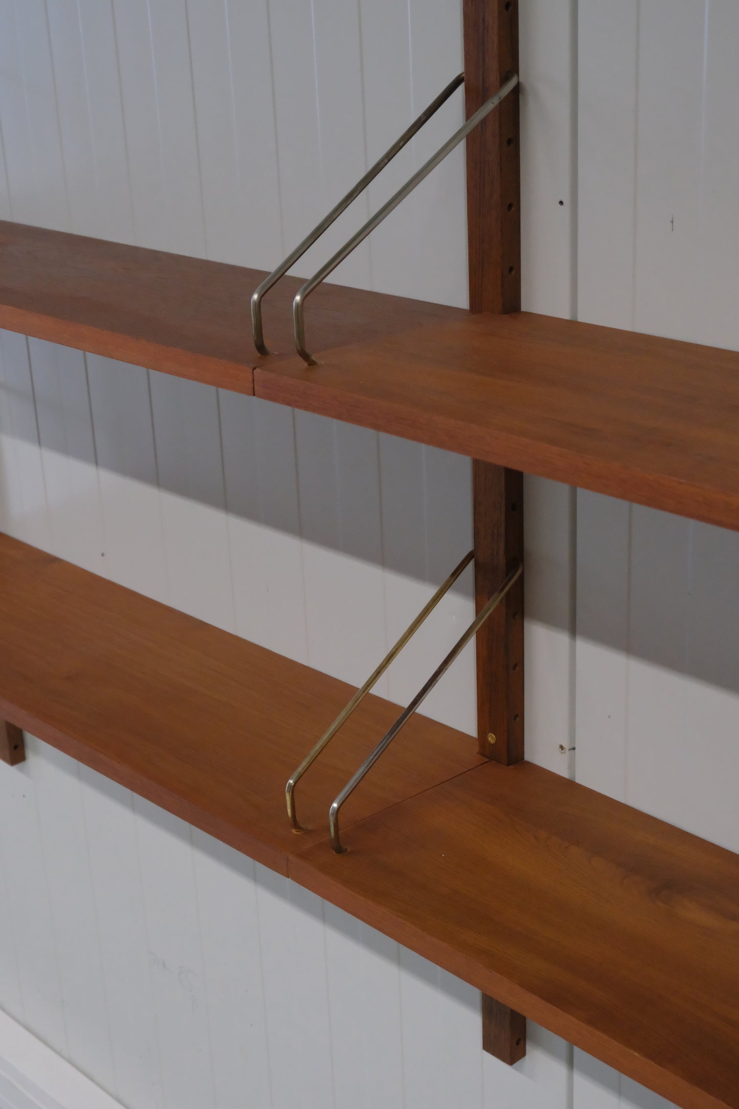 Poul Cadovius Royal Wall System