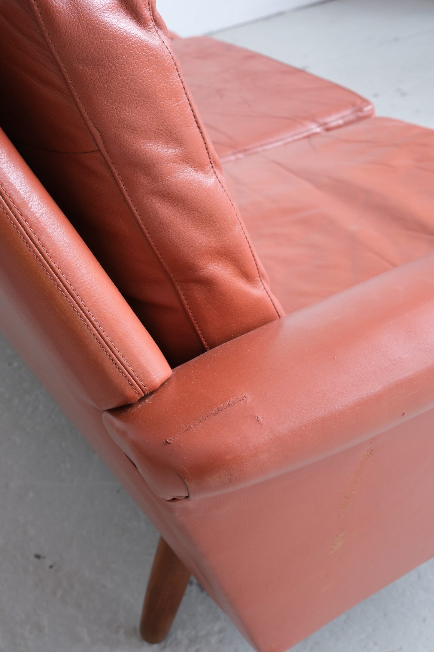 Georg Thams sofa (heavy usage marks)