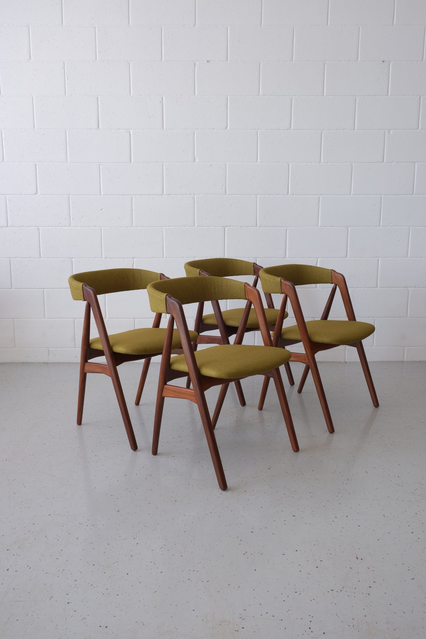 Thomas Harlev model 205 teak chairs
