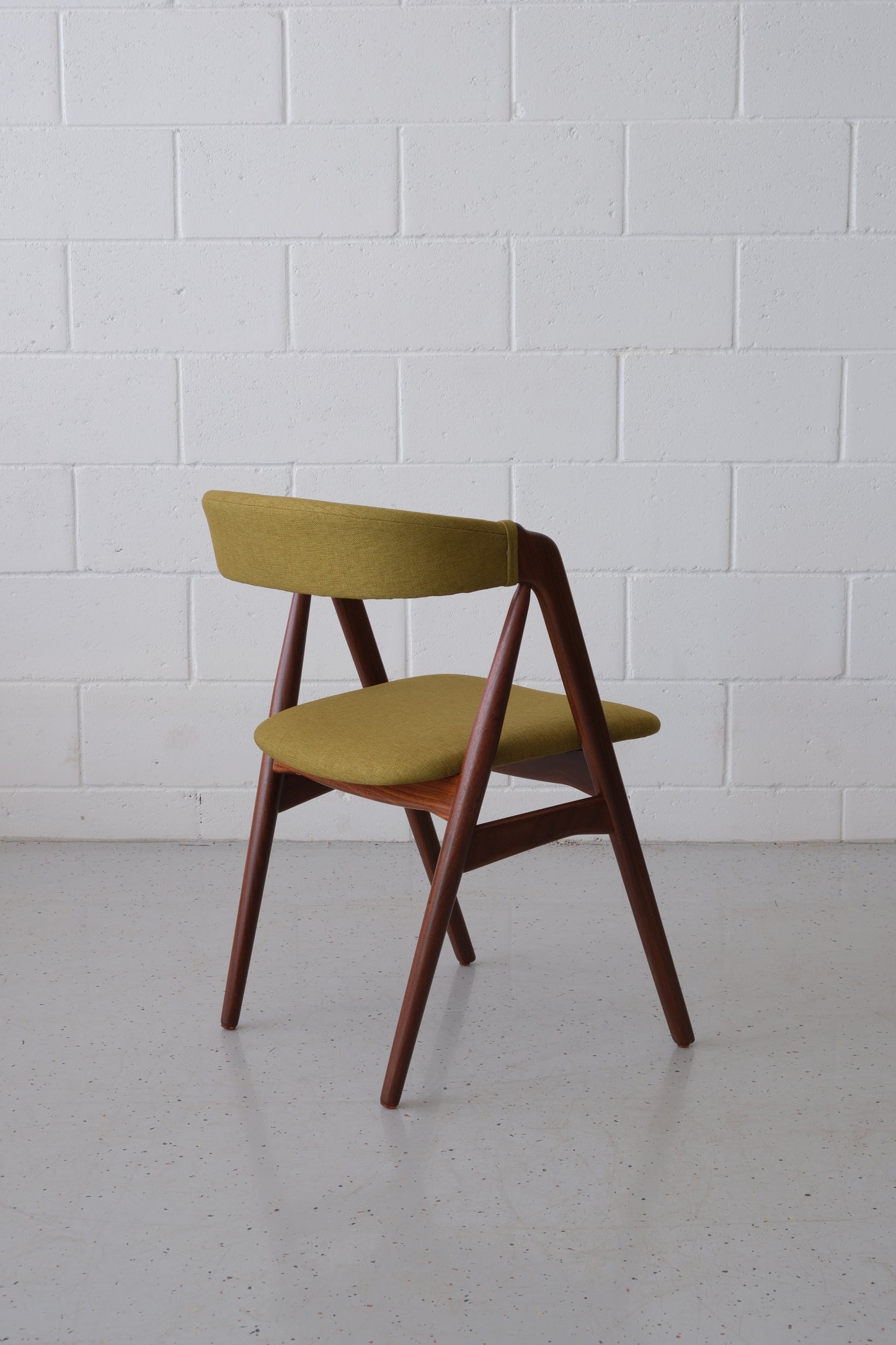 Thomas Harlev model 205 teak chairs