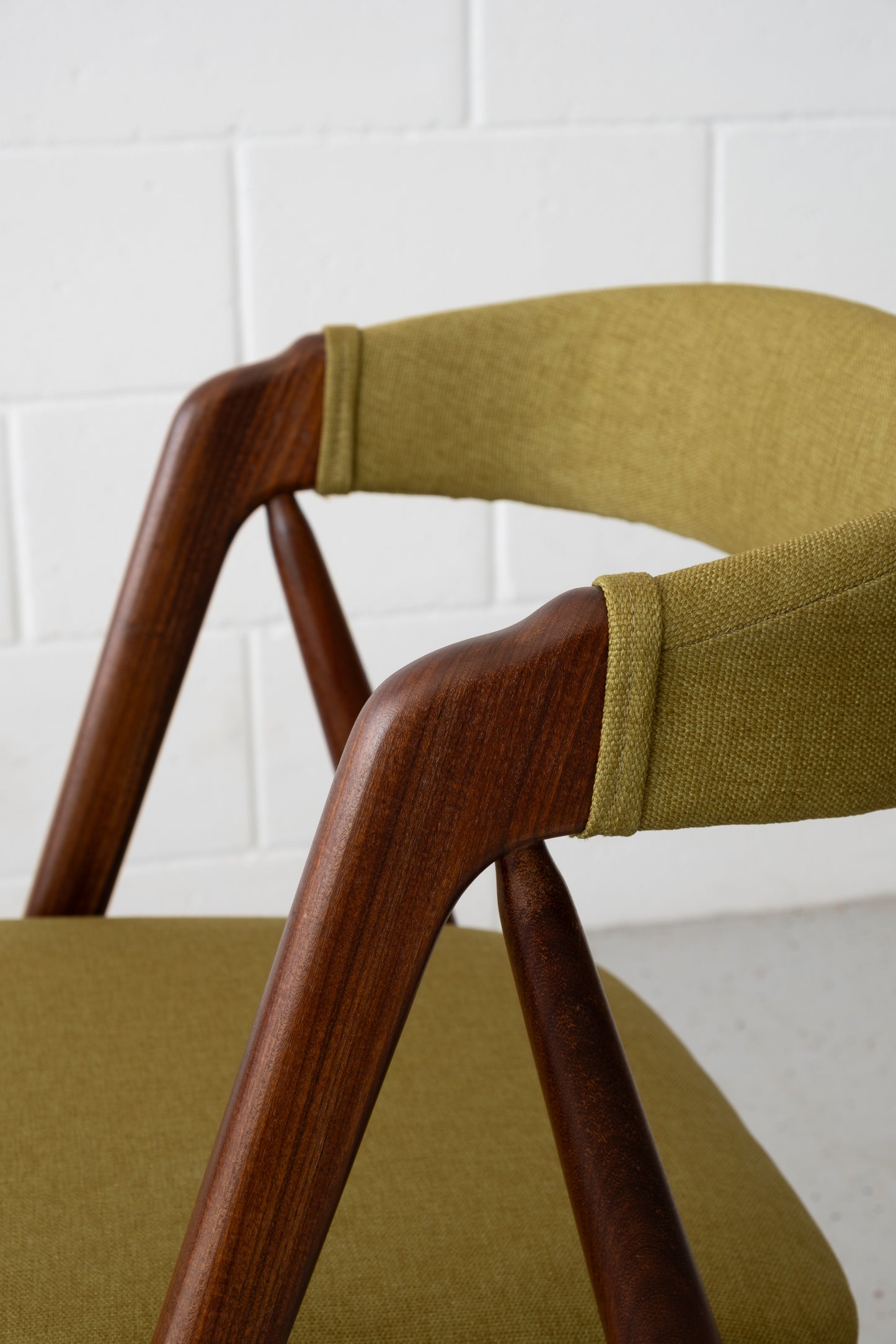 Thomas Harlev model 205 teak chairs