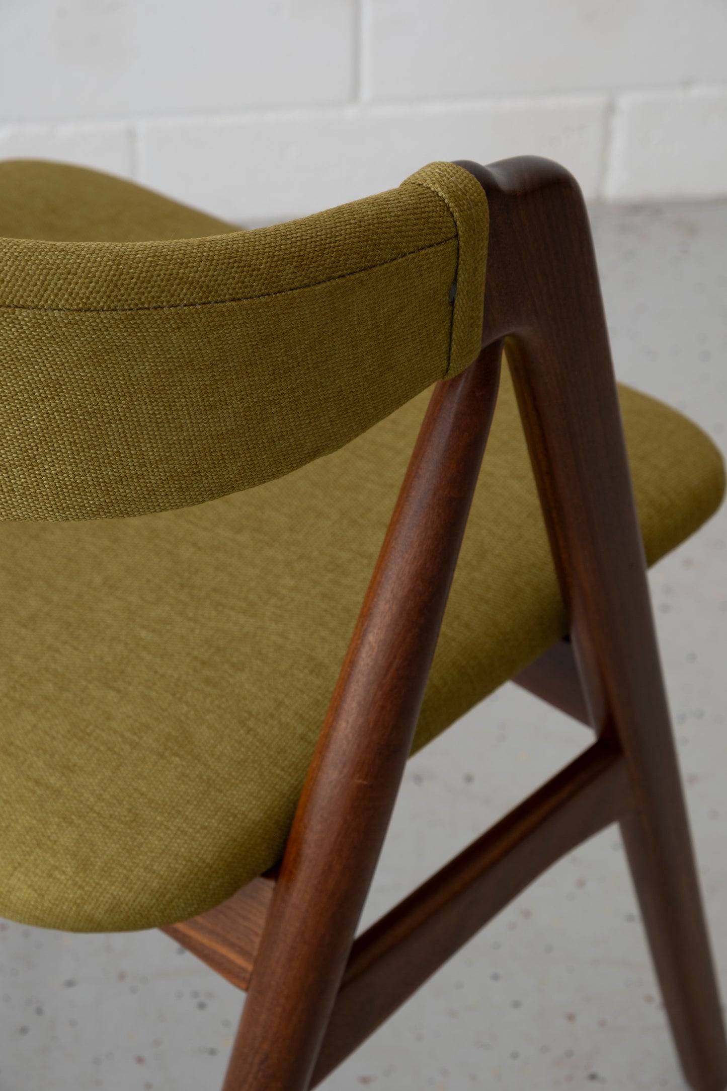 Thomas Harlev model 205 teak chairs