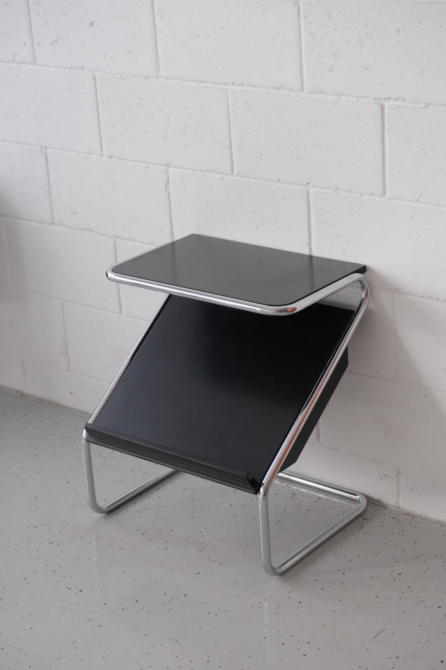 Bauhaus-Style Side Table with Storage Compartment & Magazine Rack