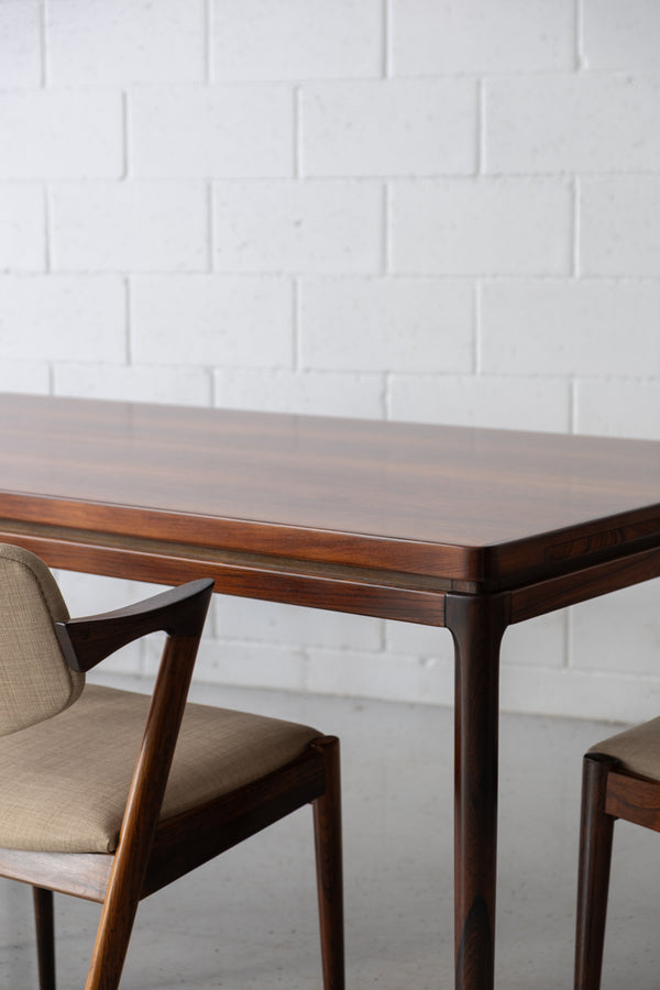 Johannes Andersen rosewood dining table for Christian Linneberg