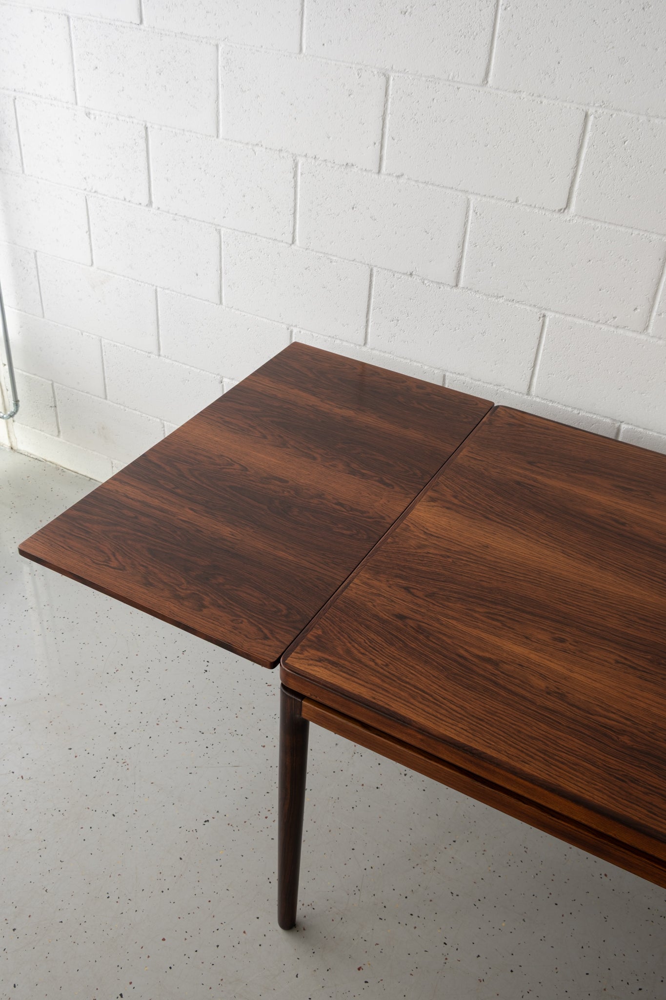 Johannes Andersen rosewood dining table for Christian Linneberg