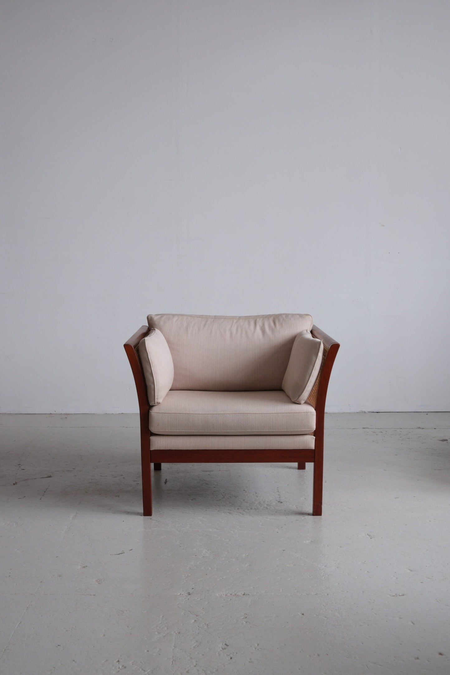Mahagony armchair with French wicker