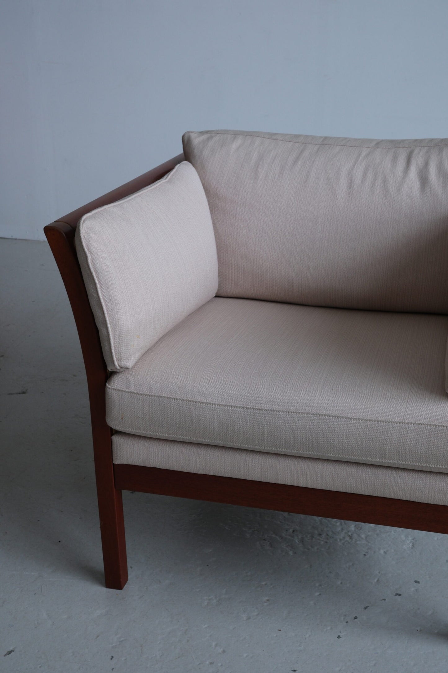 Mahagony armchair with French wicker