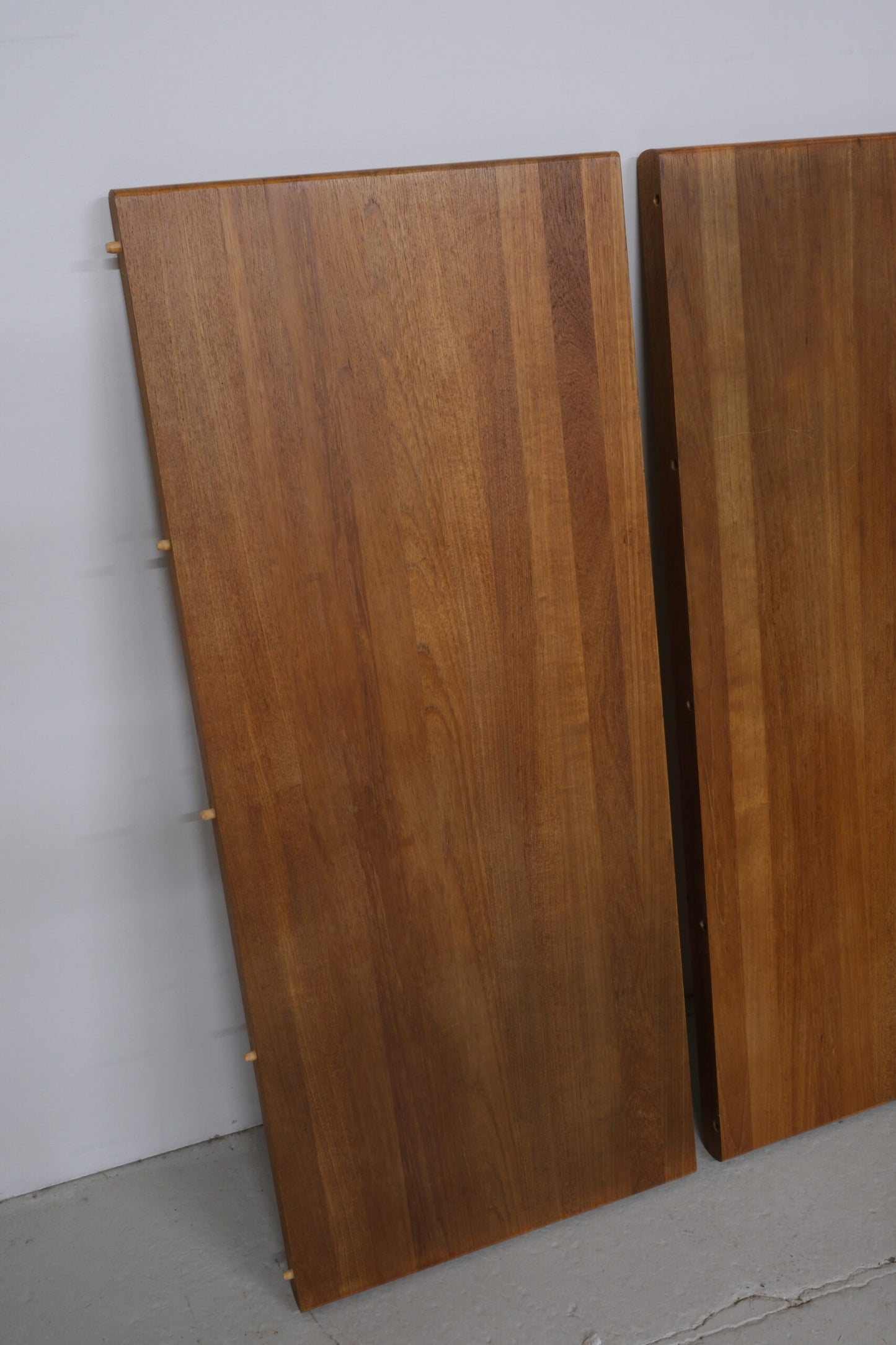 Solid teak table Gudme Mobelfabrik