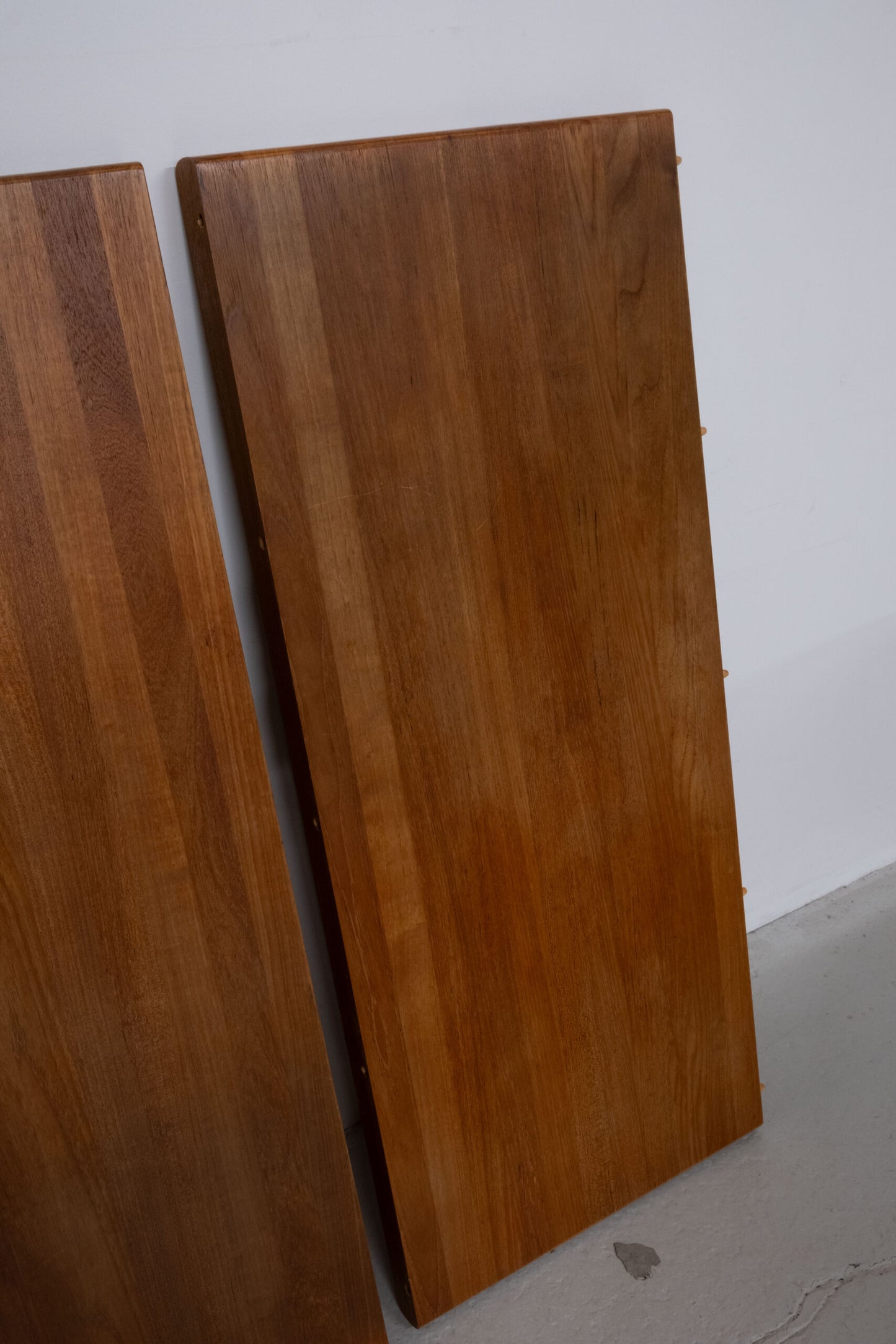 Solid teak table Gudme Mobelfabrik
