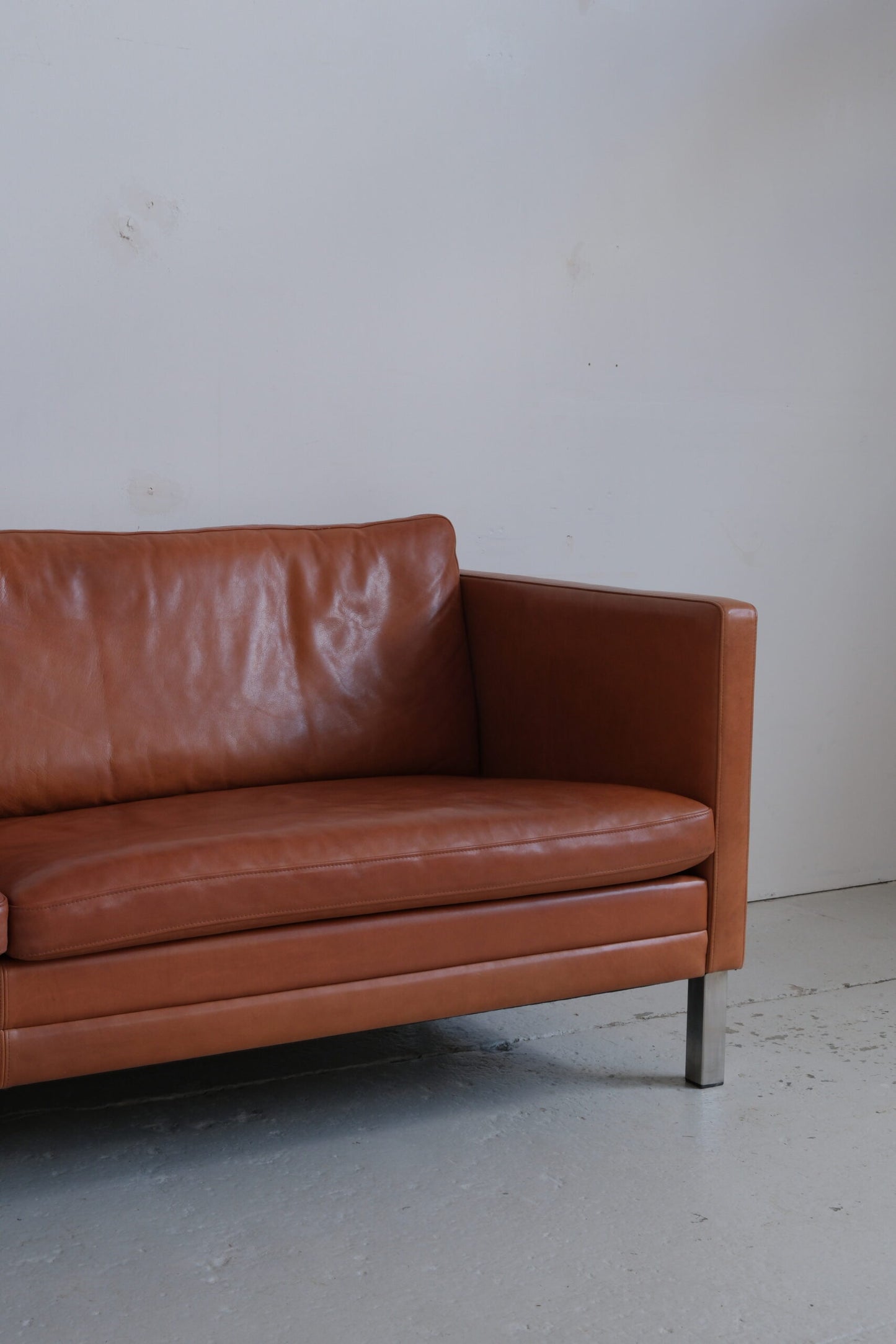 Mogens Hansen MH376 Sofa (New Price 4900€)
