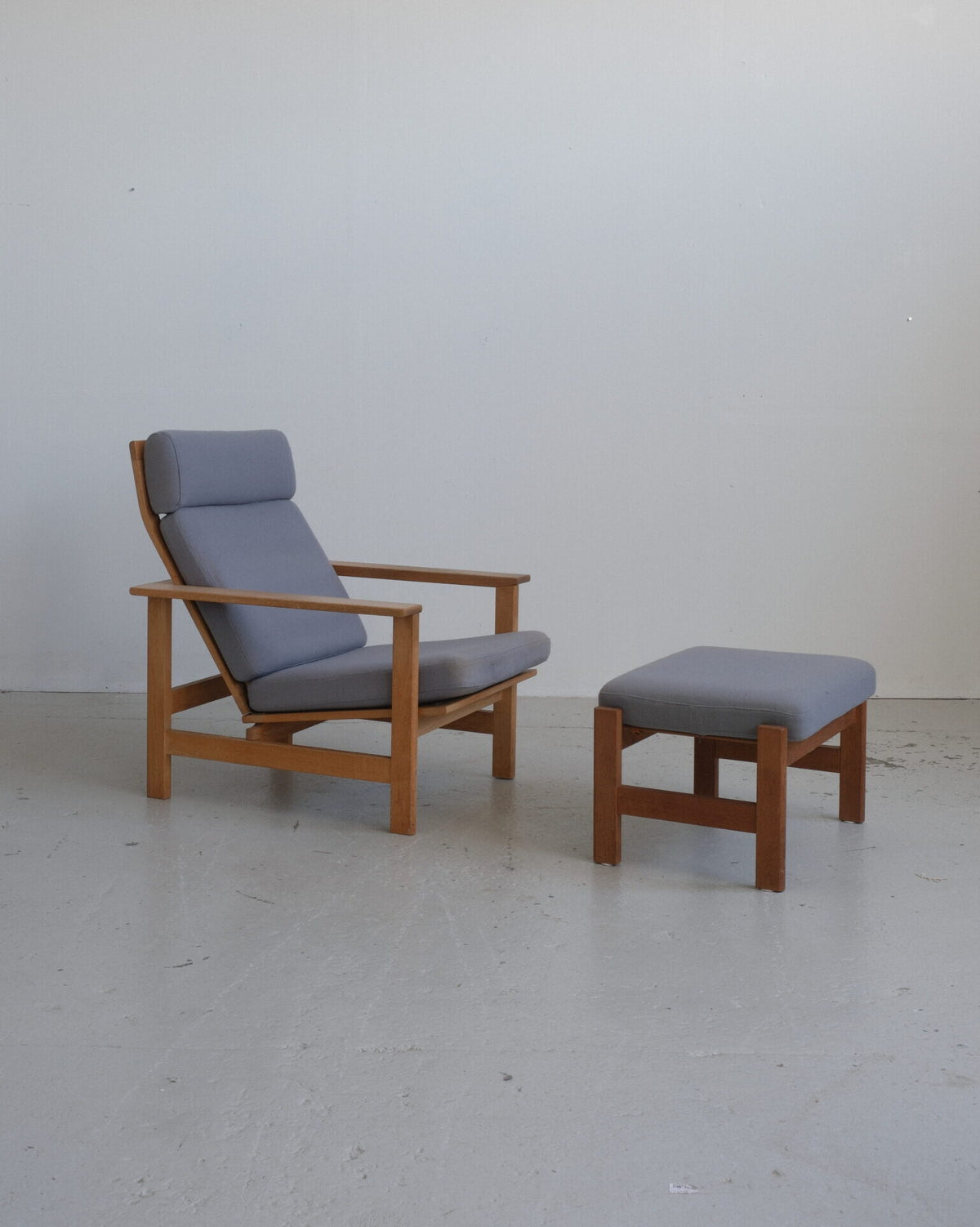 Soren Holst model 2561 by Fredericia