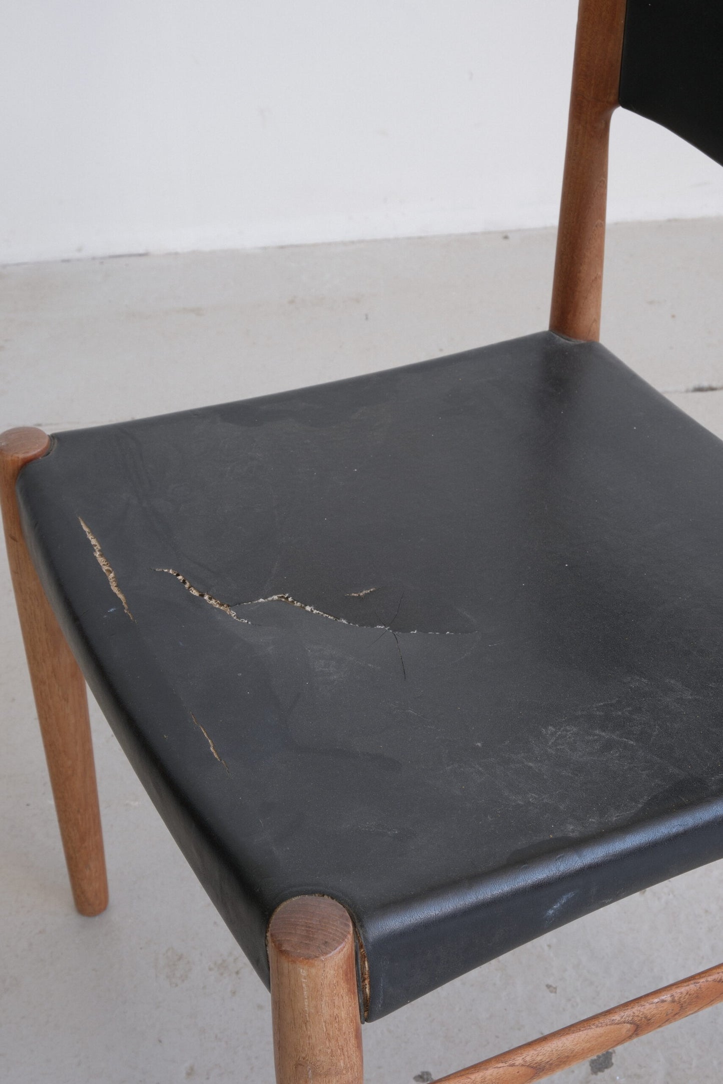 Grete Jalk chair, Glostrup, Denmark 1960s