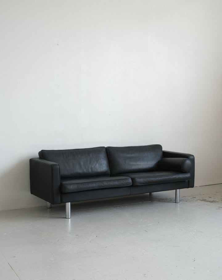 “Handy sofa” by Nielaus, designed in 1962