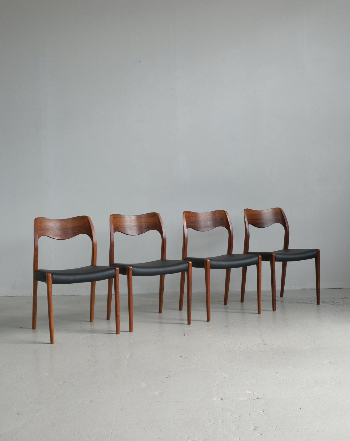 N.O. Møller Model 71 Rosewood, set of 4