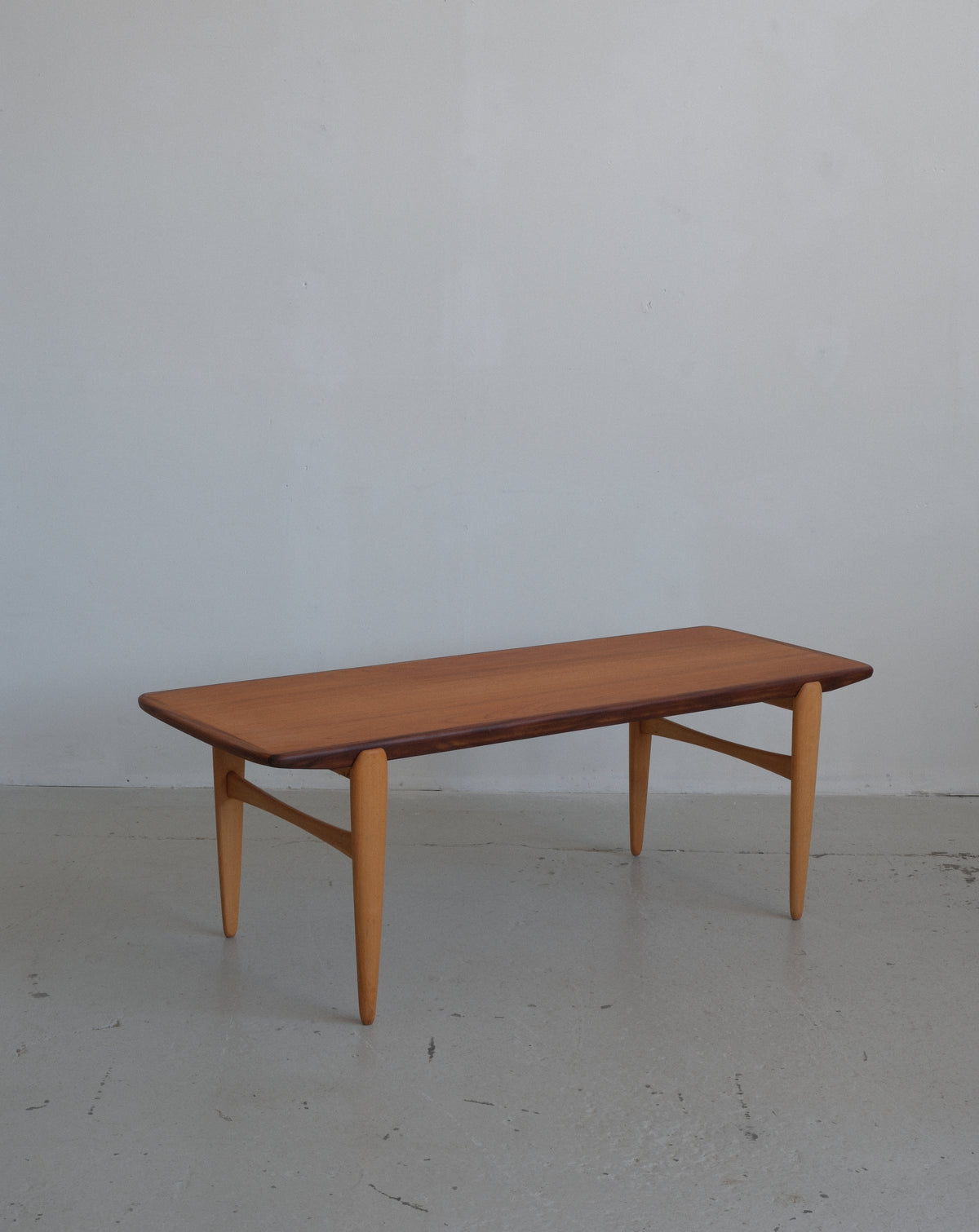 Coffee table vintage