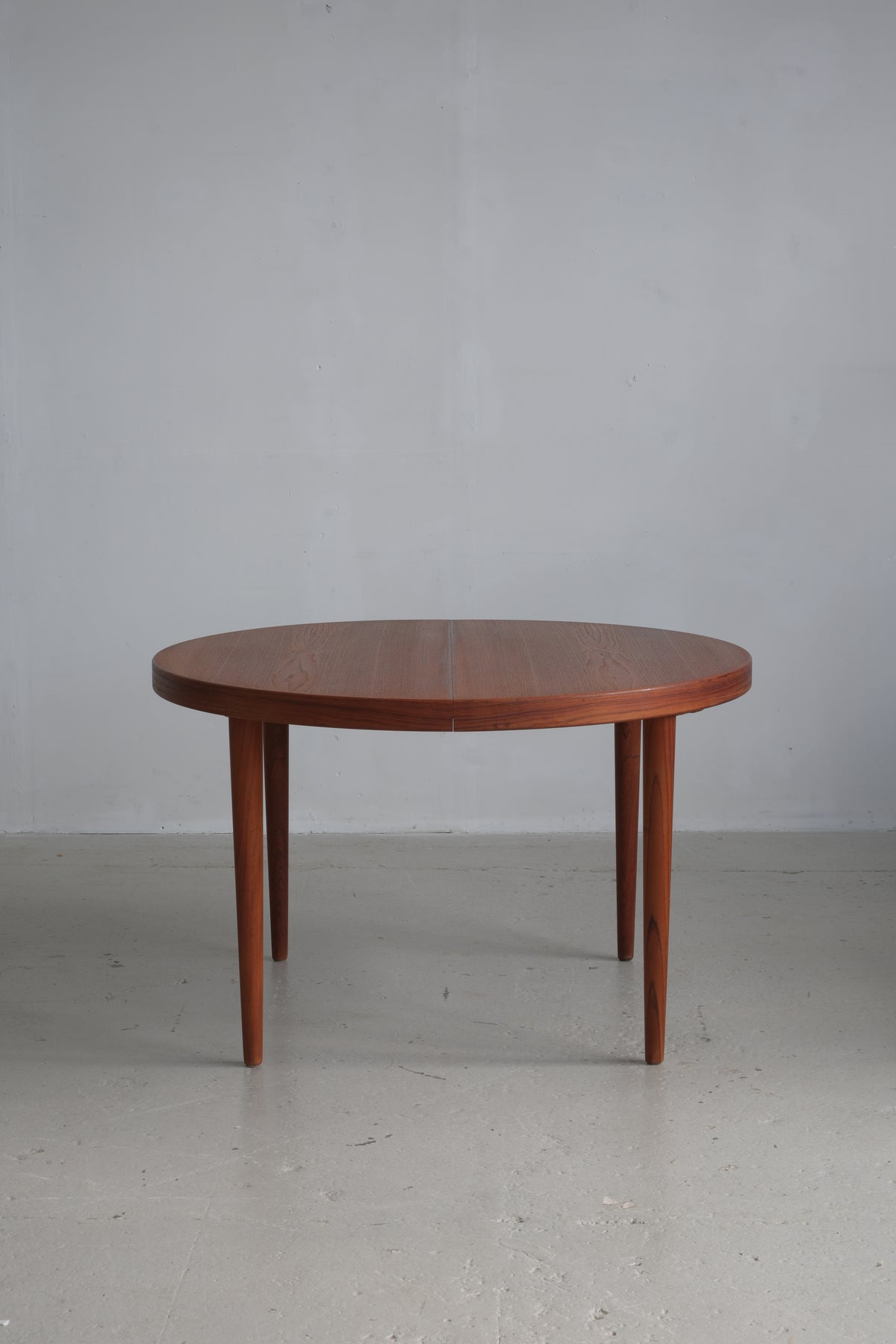 Villy Schou Andersen Teak table (extendable)