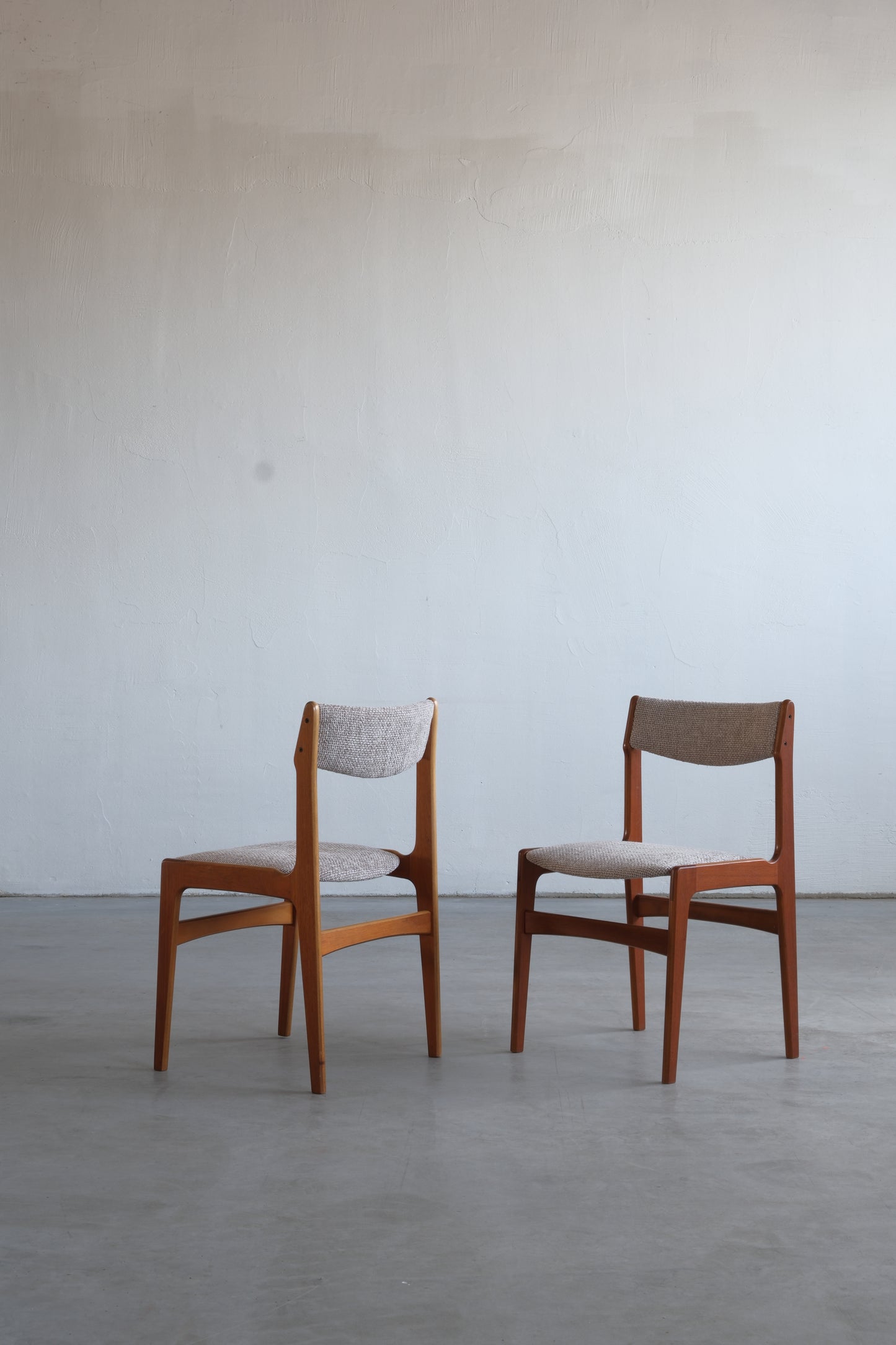 Anderstup chairs