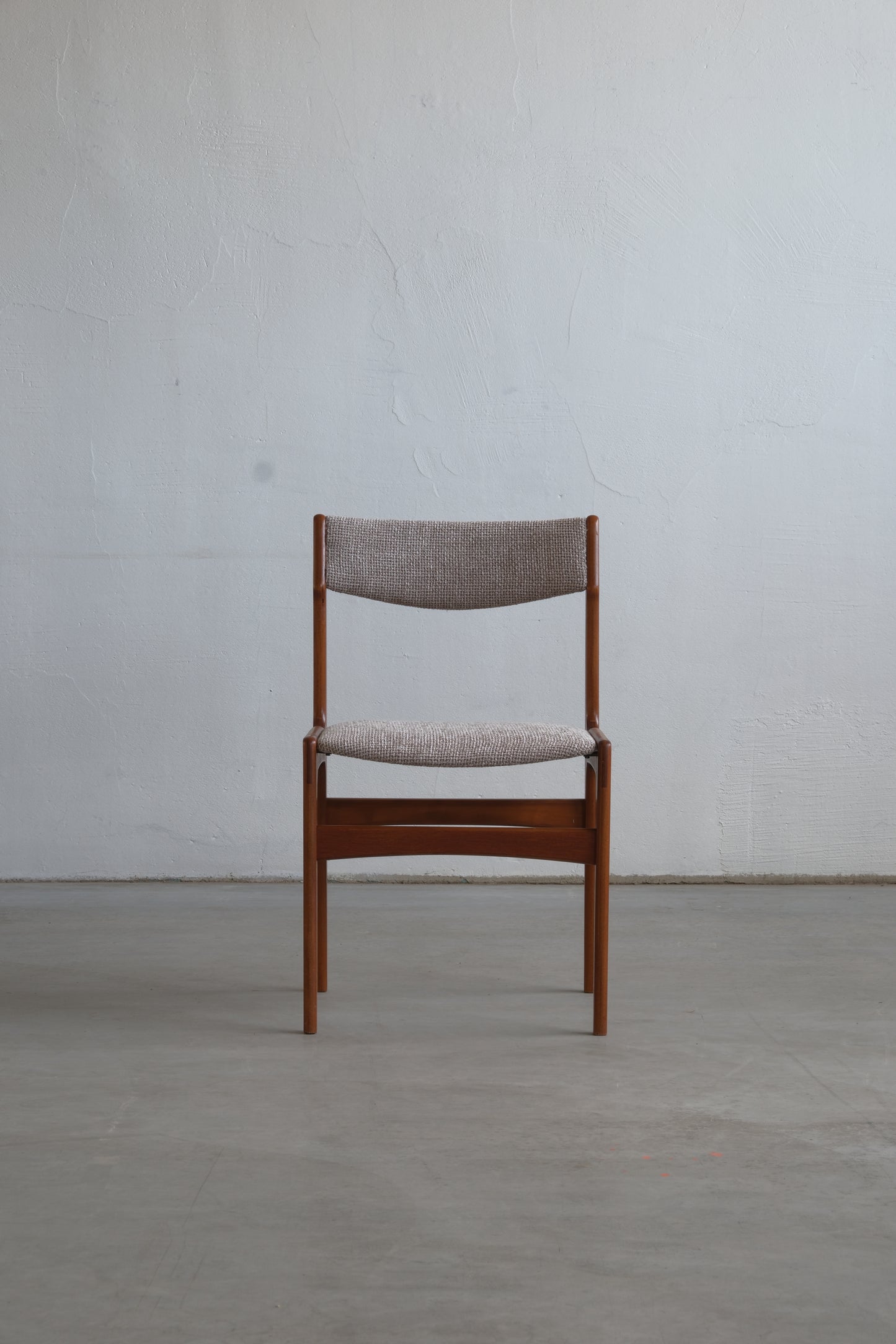 Anderstup chairs