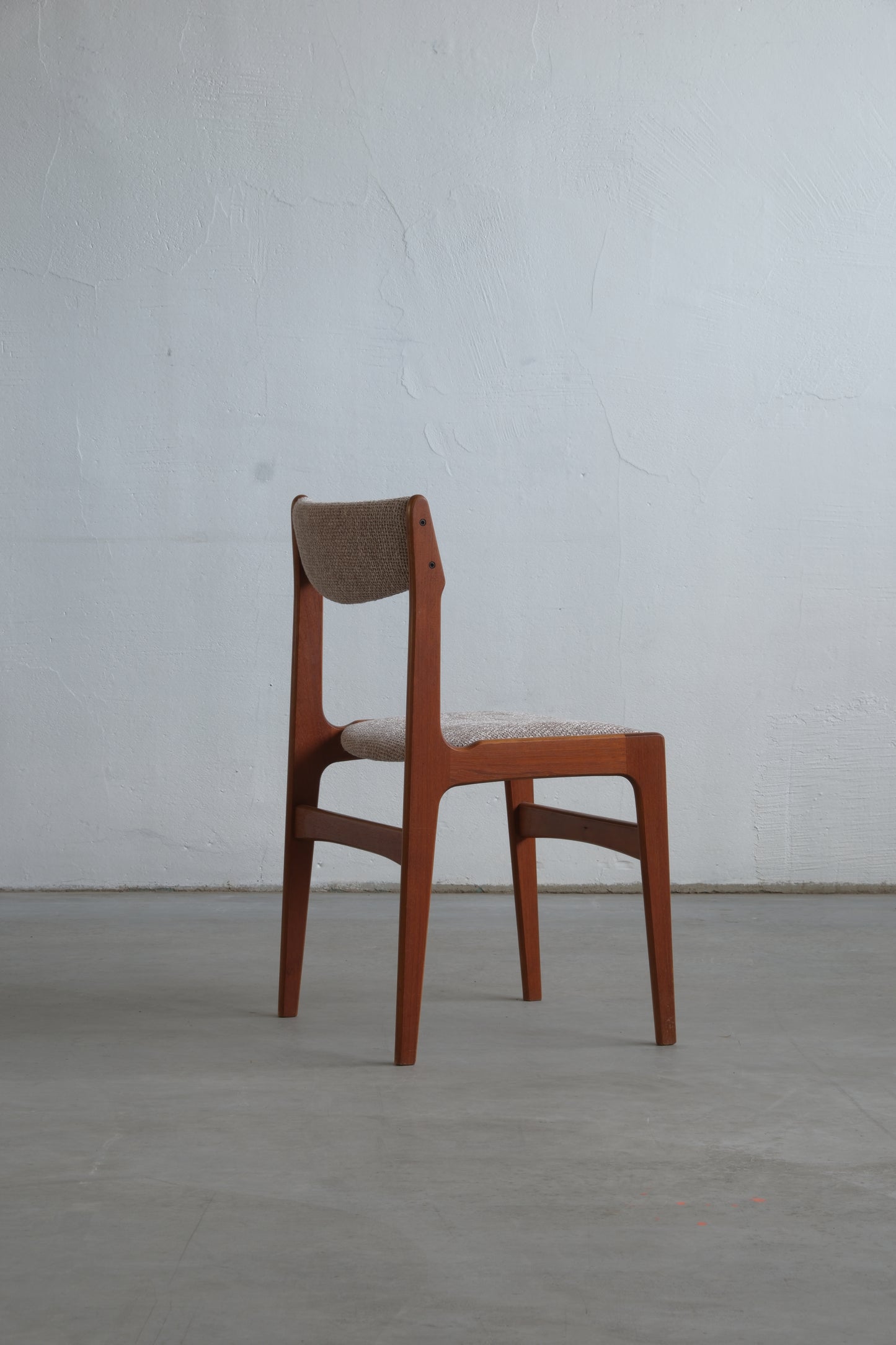 Anderstup chairs