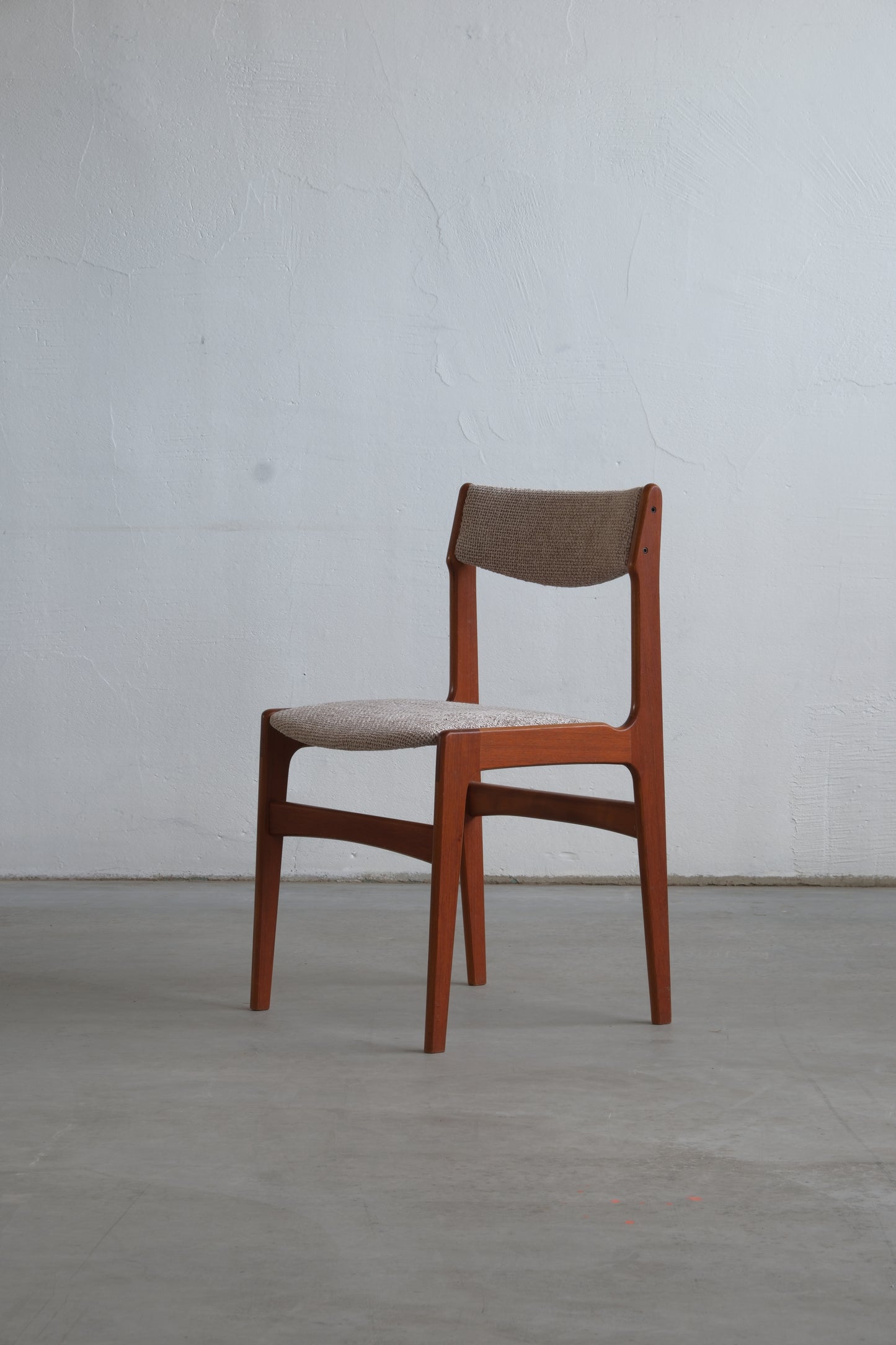 Anderstup chairs