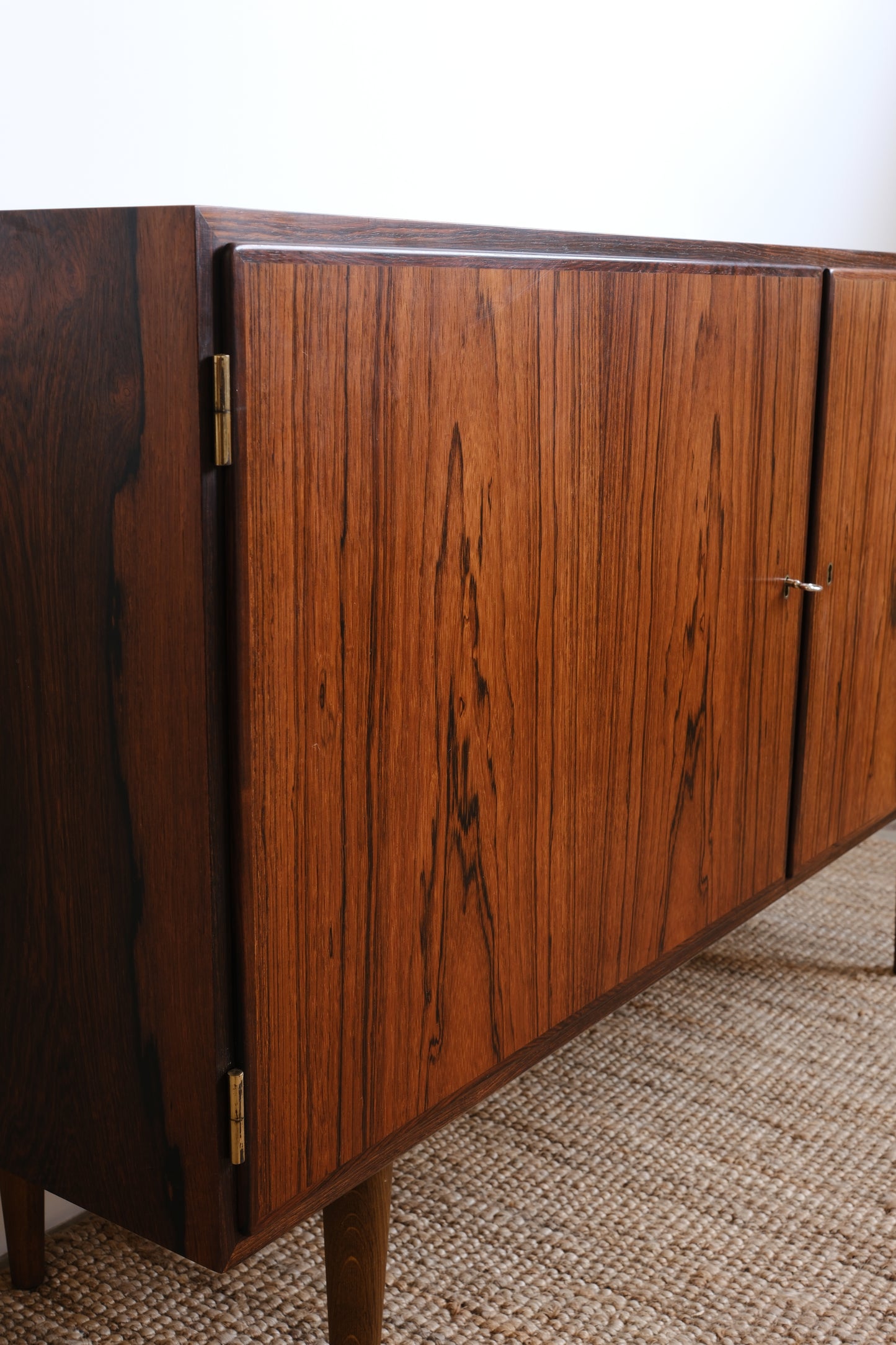 Omann Junior rosewood sideboard