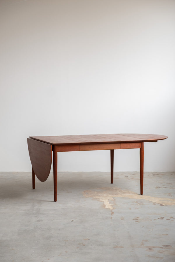 Teak table, Arne Vodder, Sibast Furniture