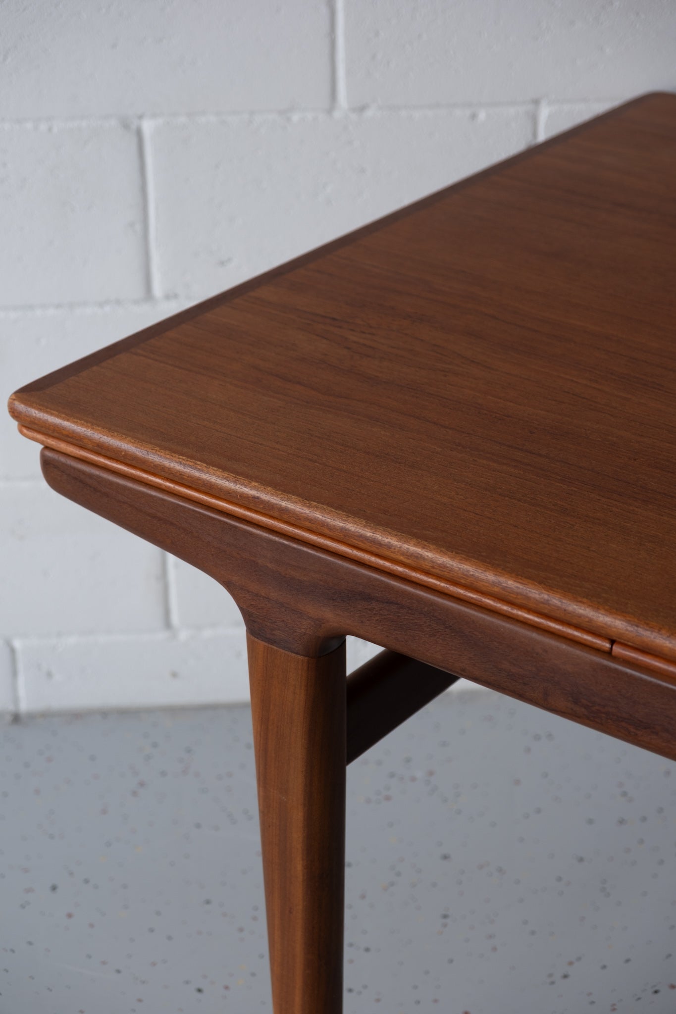 Johannes Andersen dining table