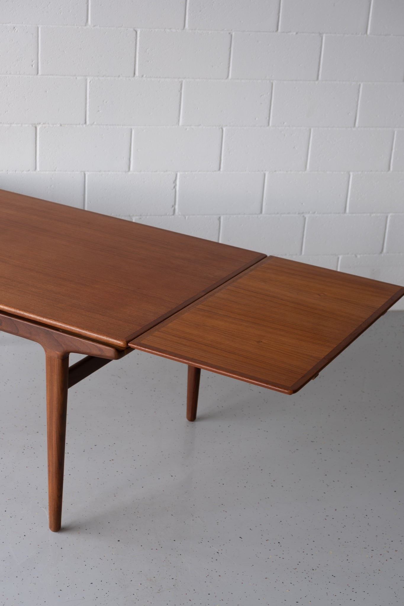 Johannes Andersen dining table