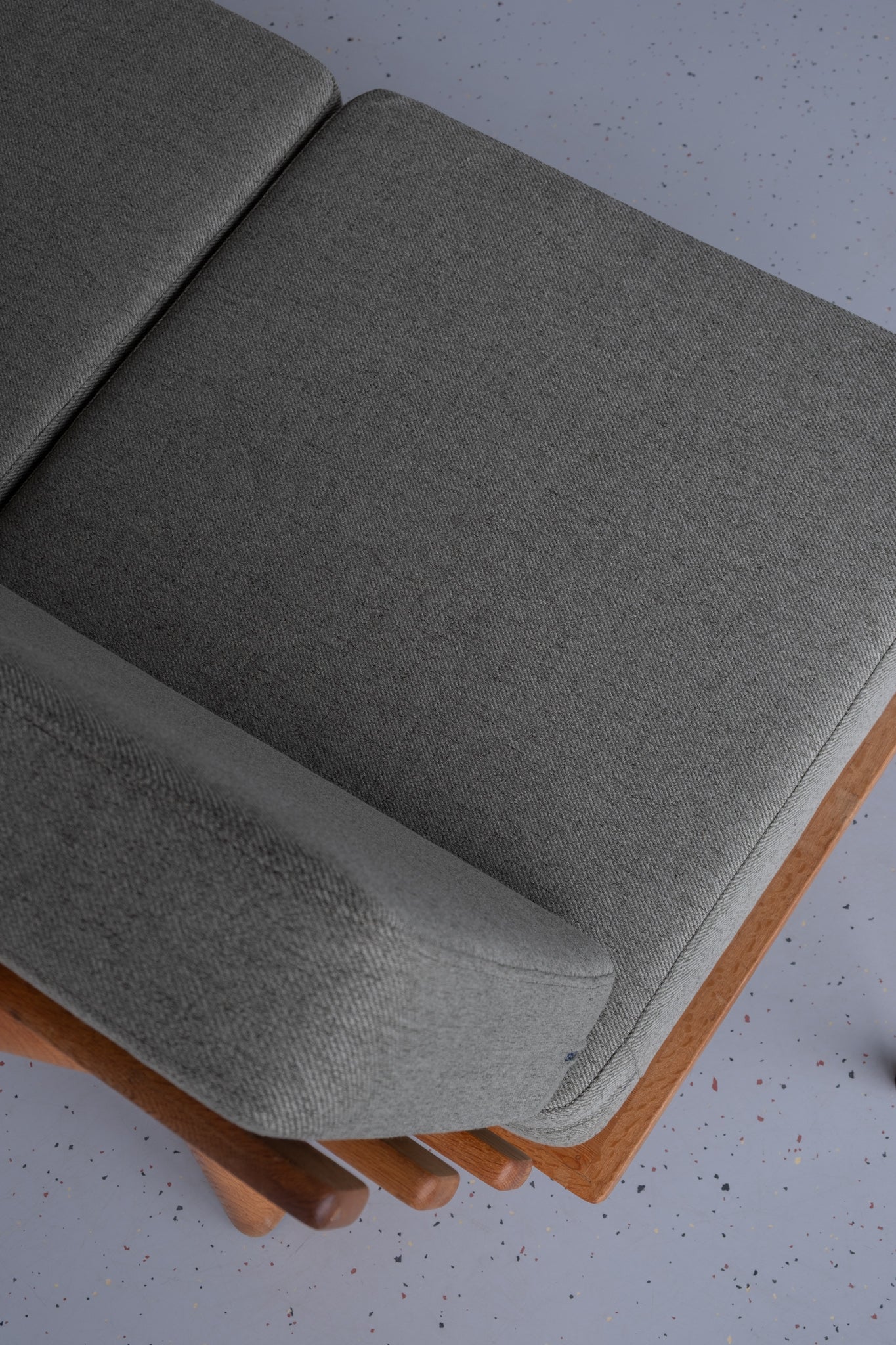 Hans Wegner GE-236 sofa for Getama