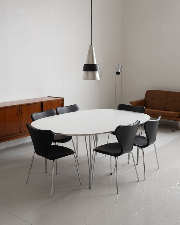 Super-Ellipse dining table by Bruno Mathsson & Piet Hein 1988