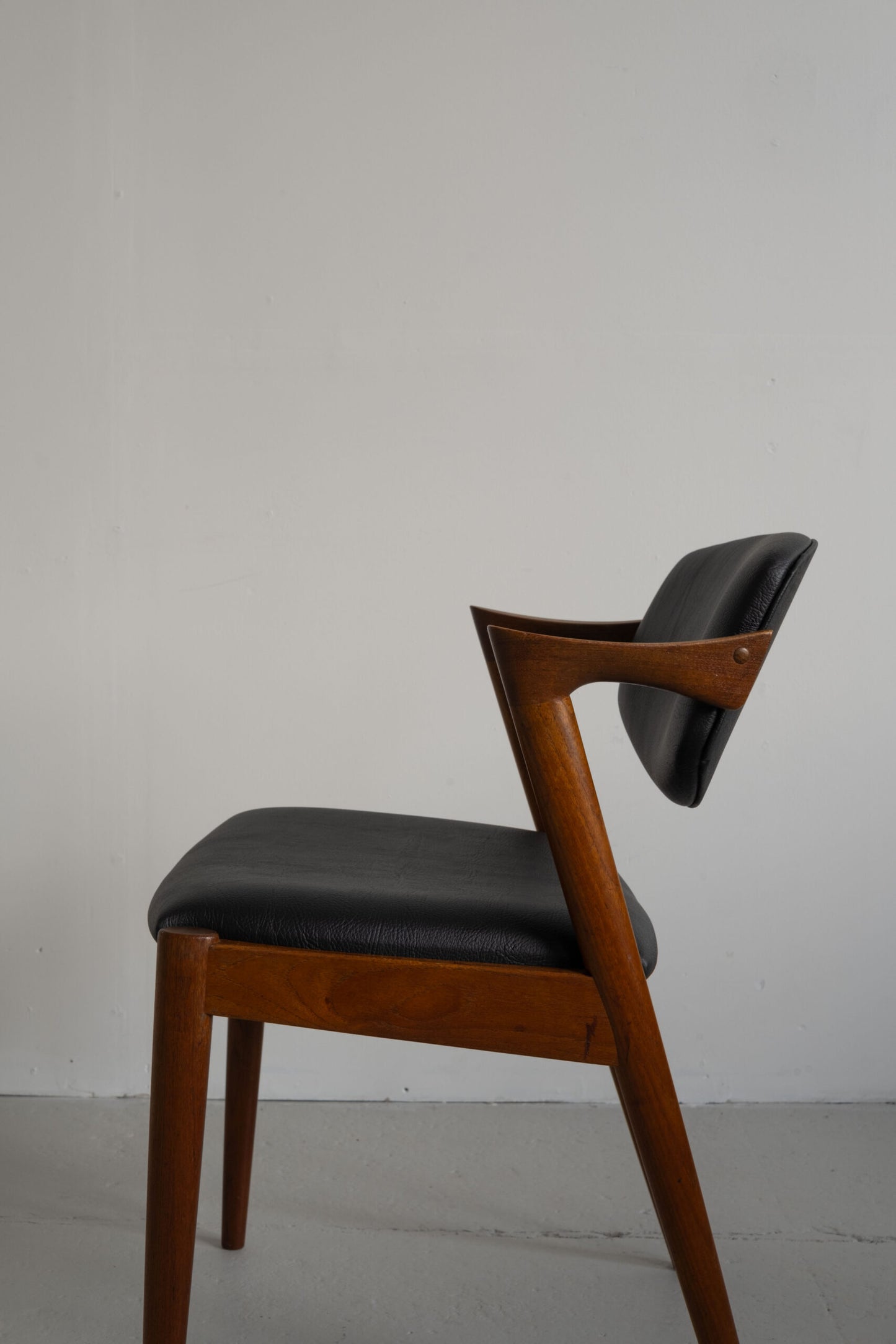 Kai Kristiansen Model 42 Teak chairs