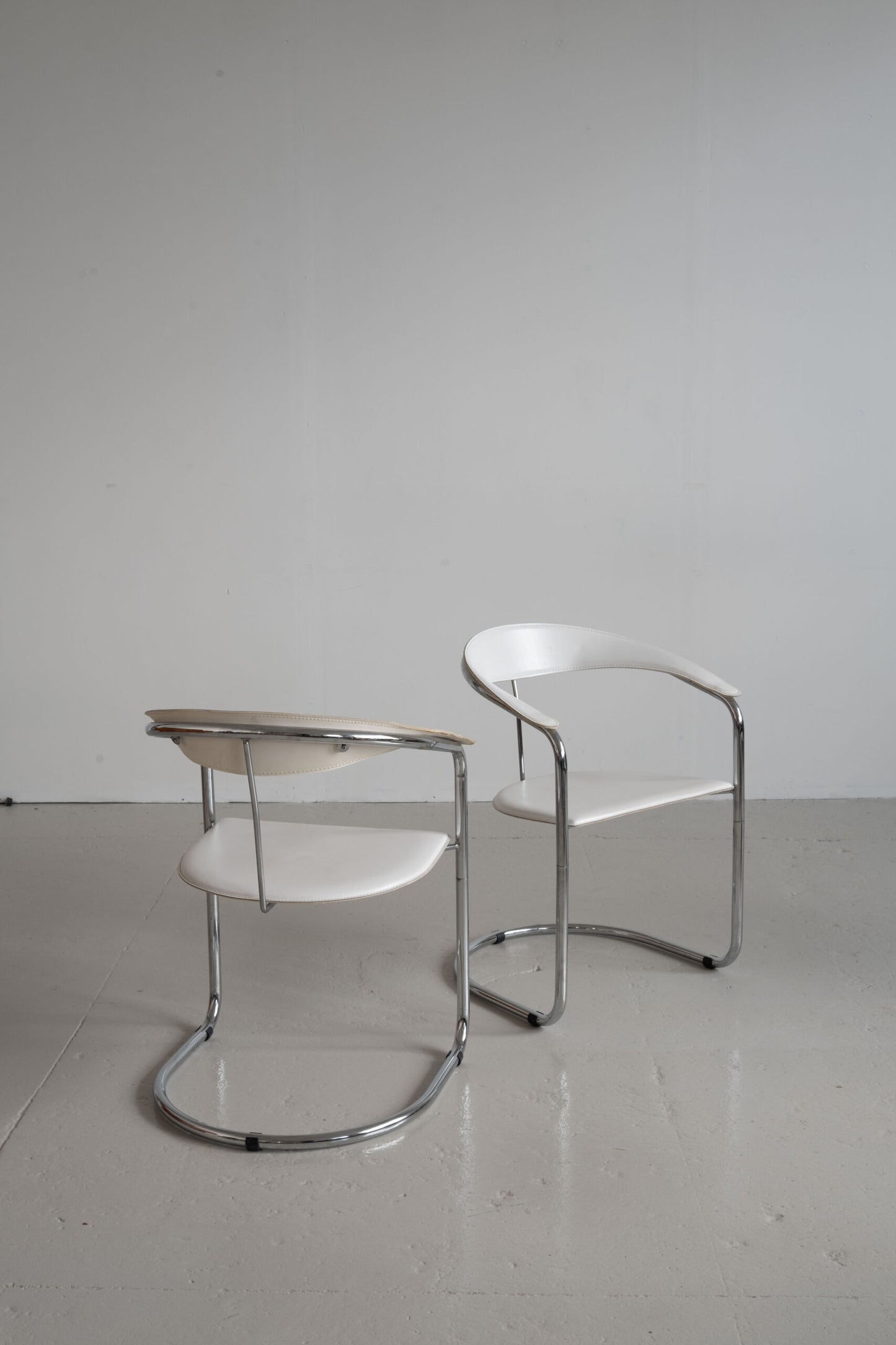 Dining chairs model 'Canasta', Arrben 1970s Italy (2pc)
