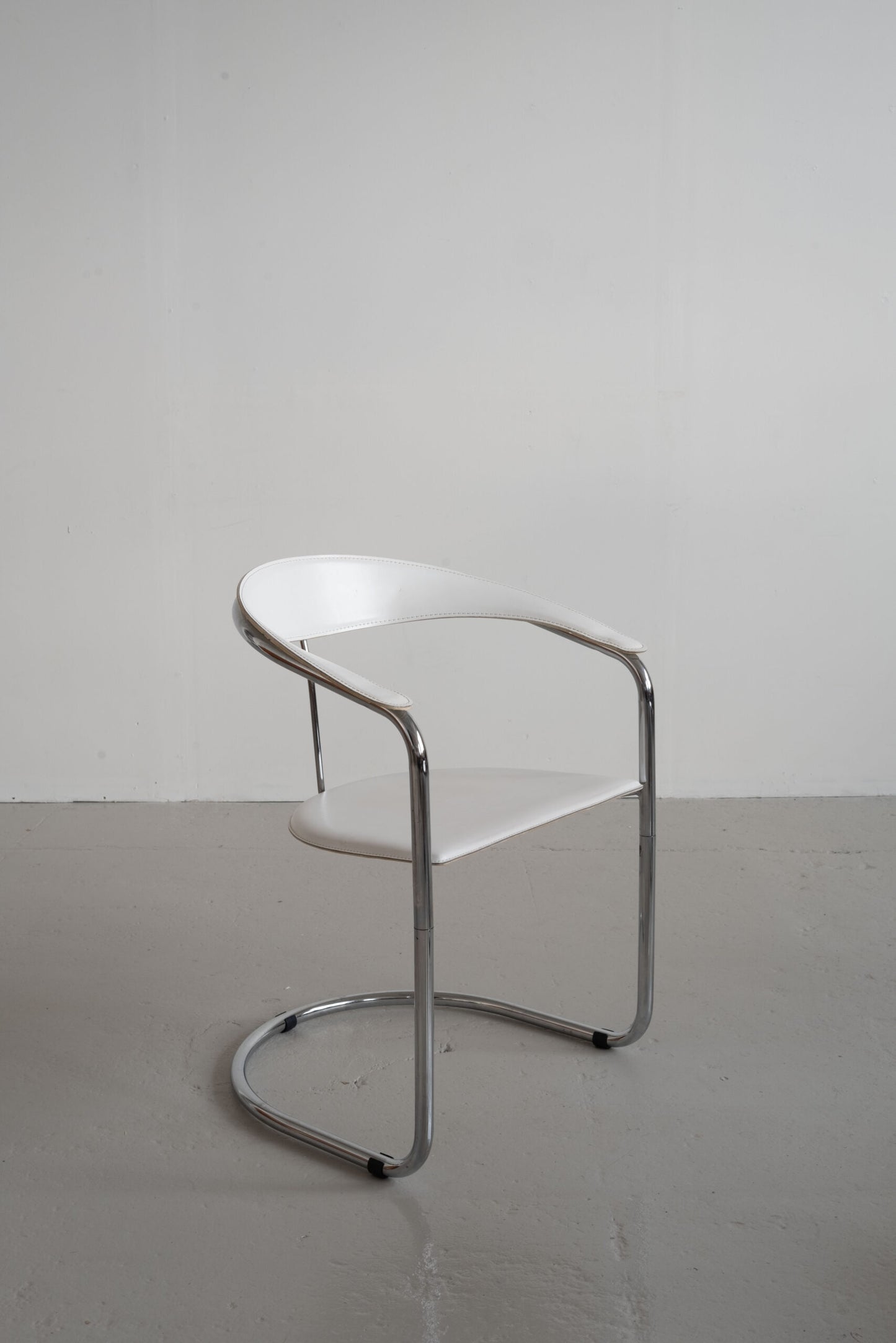 Dining chairs model 'Canasta', Arrben 1970s Italy (2pc)