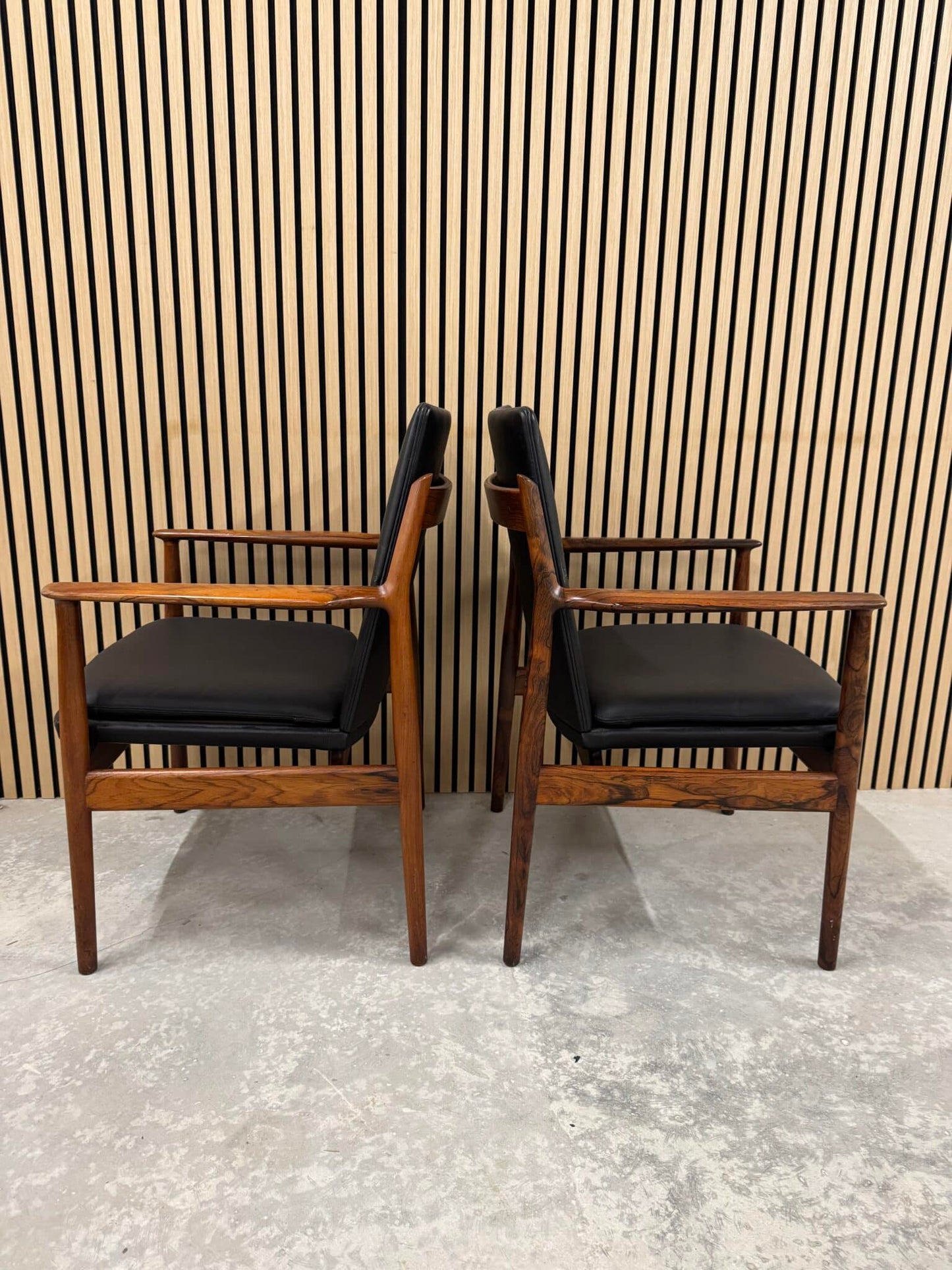 2 Arne Vodder Armstole palisander