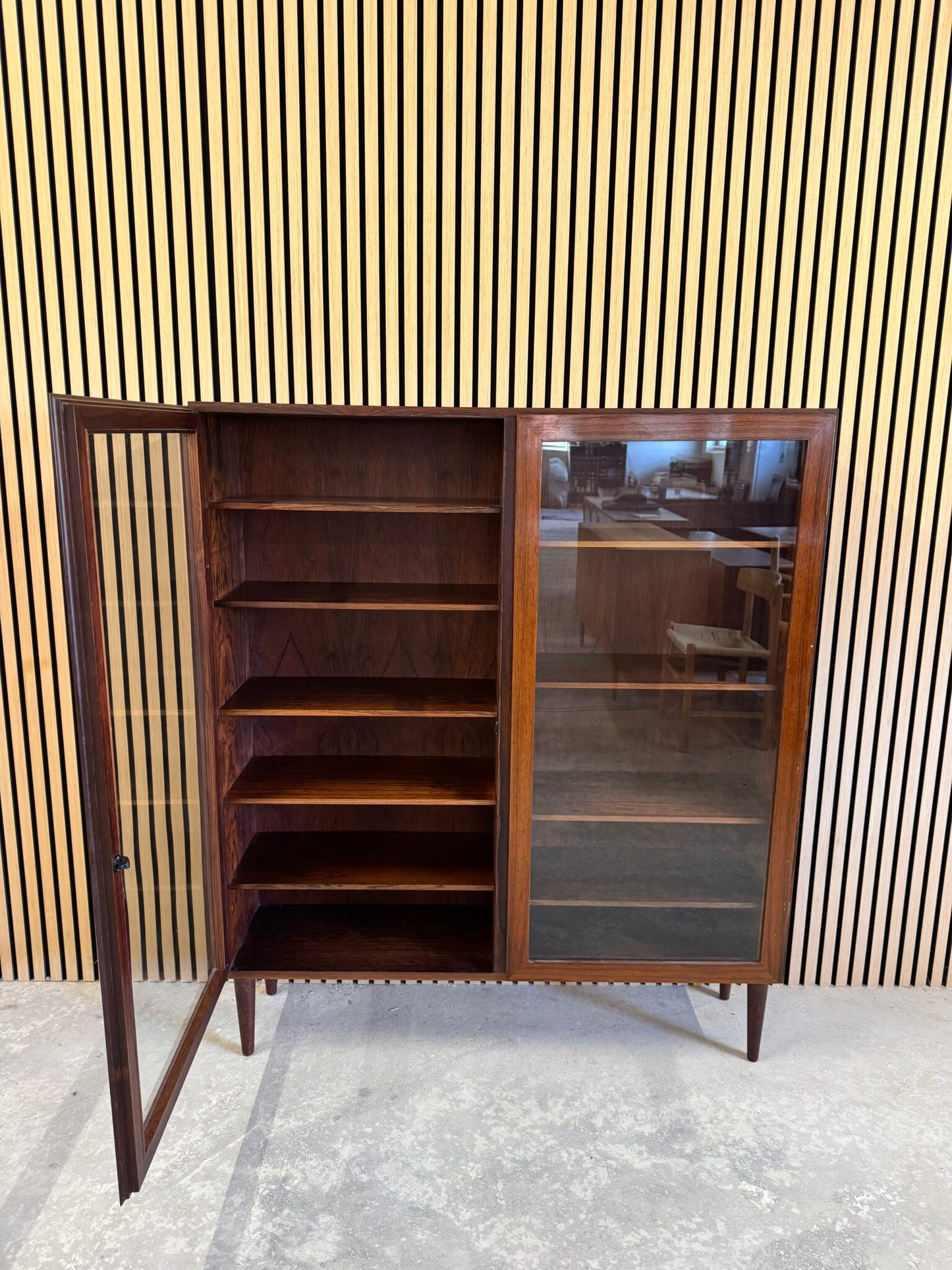 Gunni Omann Vitrine palisander