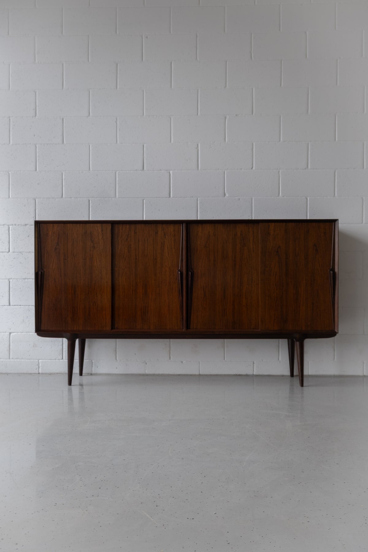 Omann Jun  model 19 rosewood sideboard