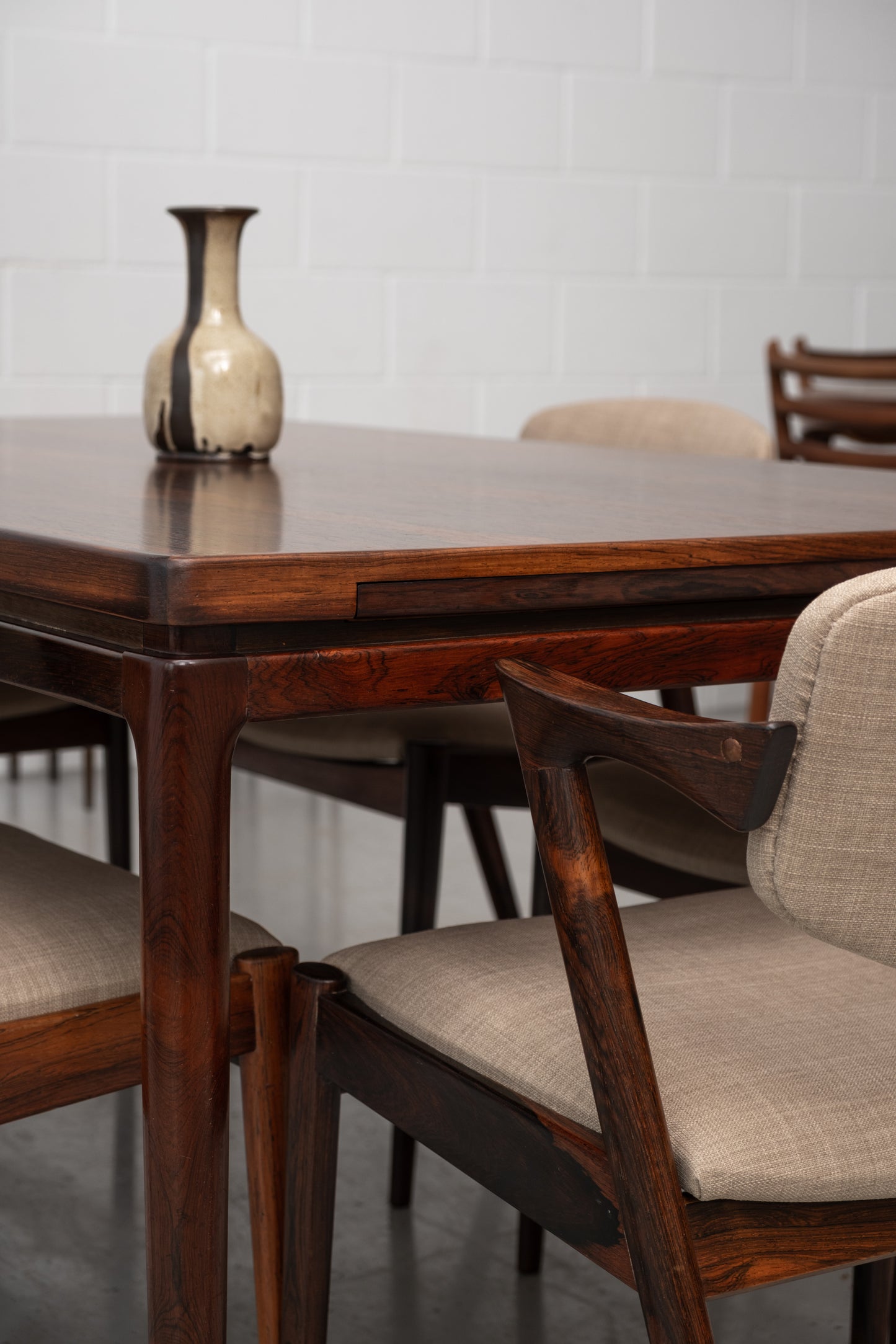 Johannes Andersen rosewood dining table for Christian Linneberg
