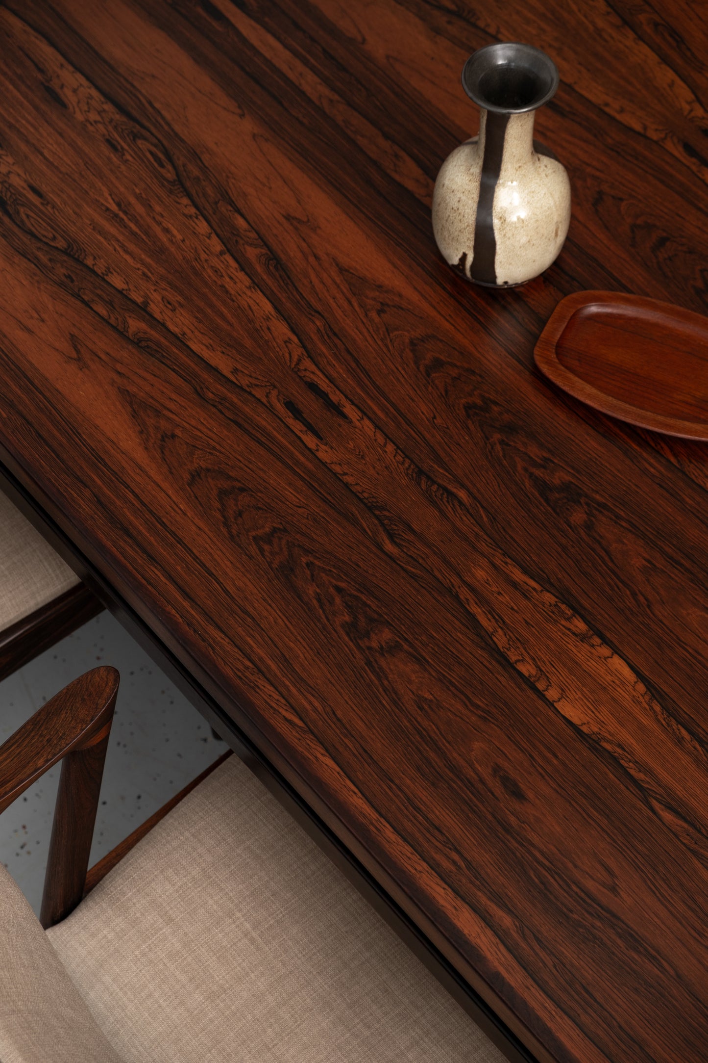 Johannes Andersen rosewood dining table for Christian Linneberg