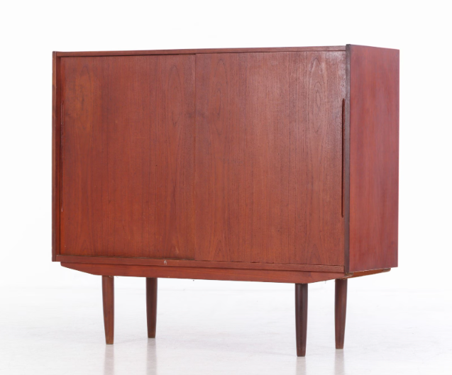 Tiigipuust puhvetkapp, 1960. aastad