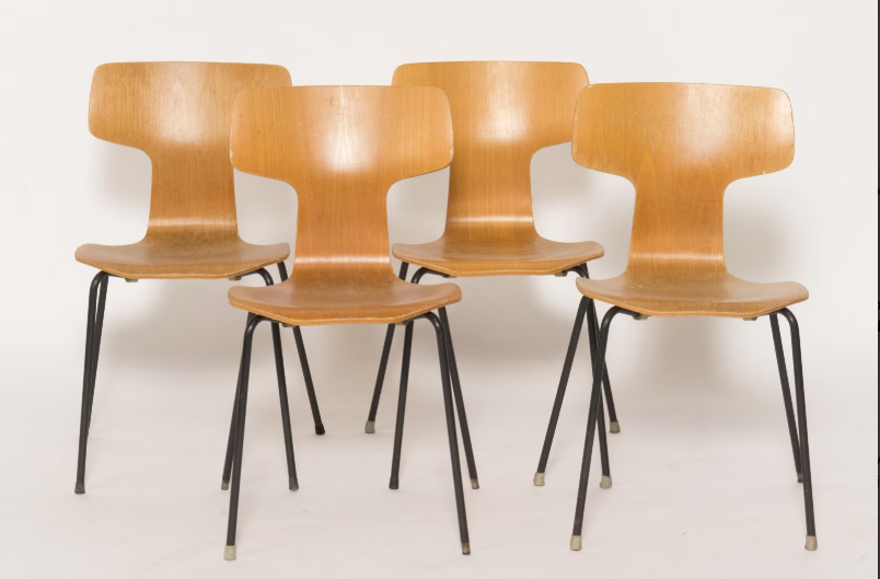 Arne Jacobsen, mudel 3103, komplektis 4
