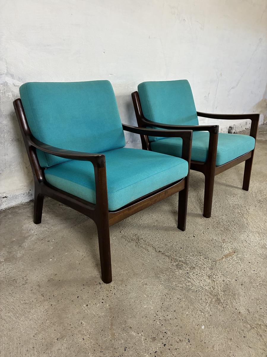Pair of Ole Wanscher lounge chairs model Senator