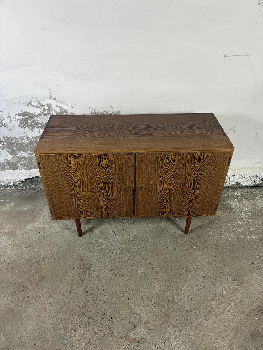 Sideboard by Hundevad in Wengé 108x75x43